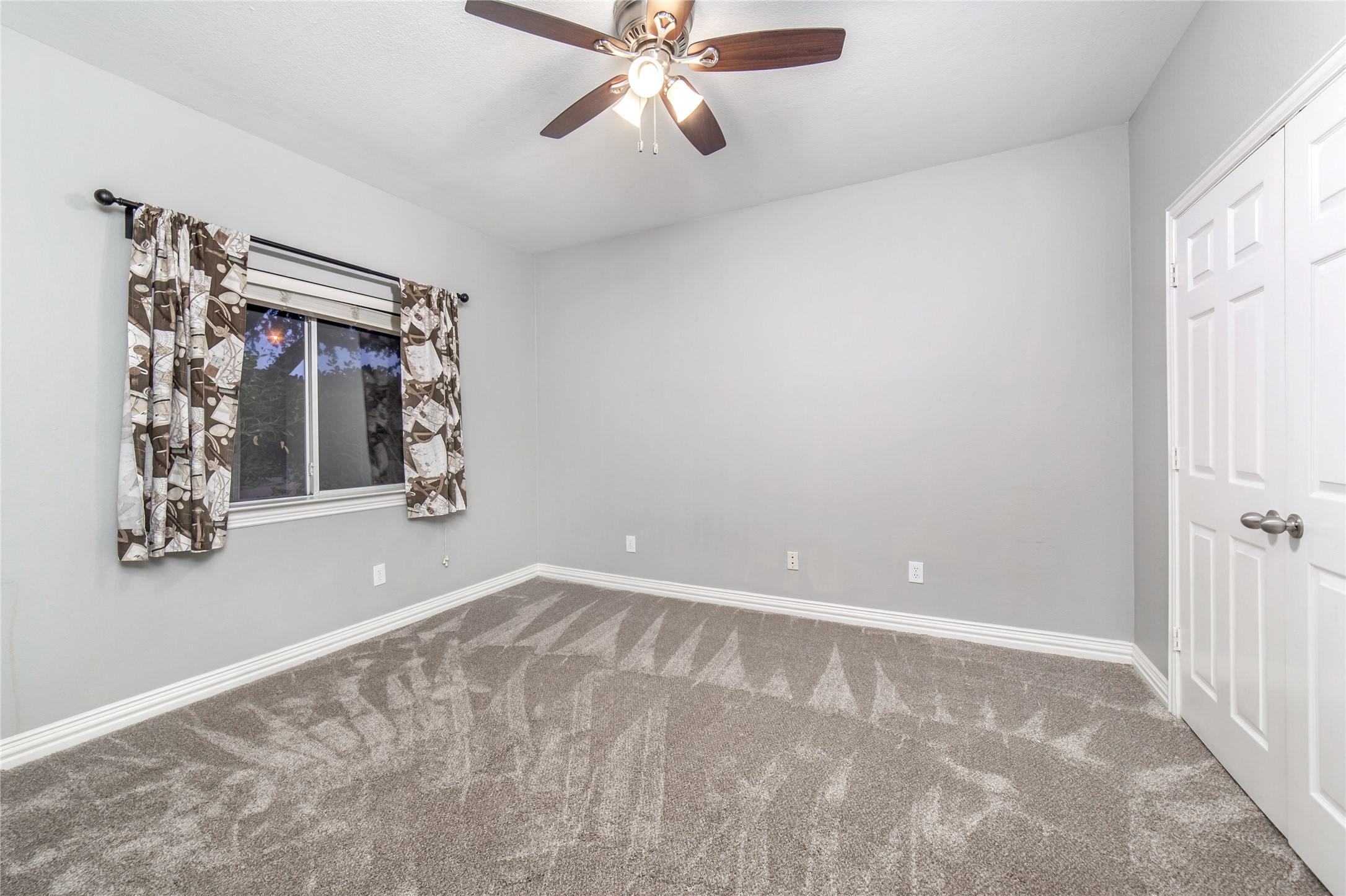 5801 Yeary Road Plano TX 75093