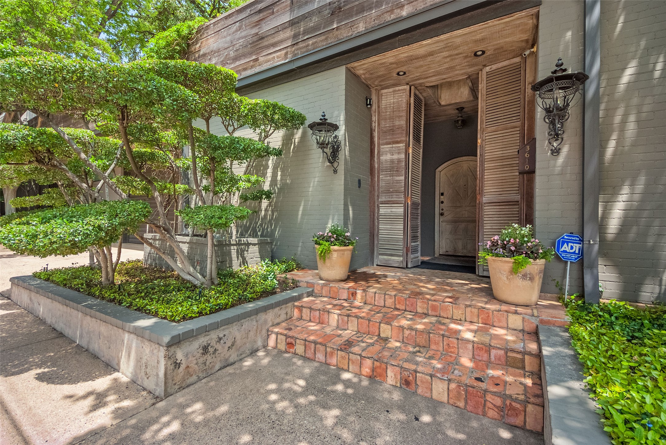 3610 Congress Avenue Dallas TX 75219