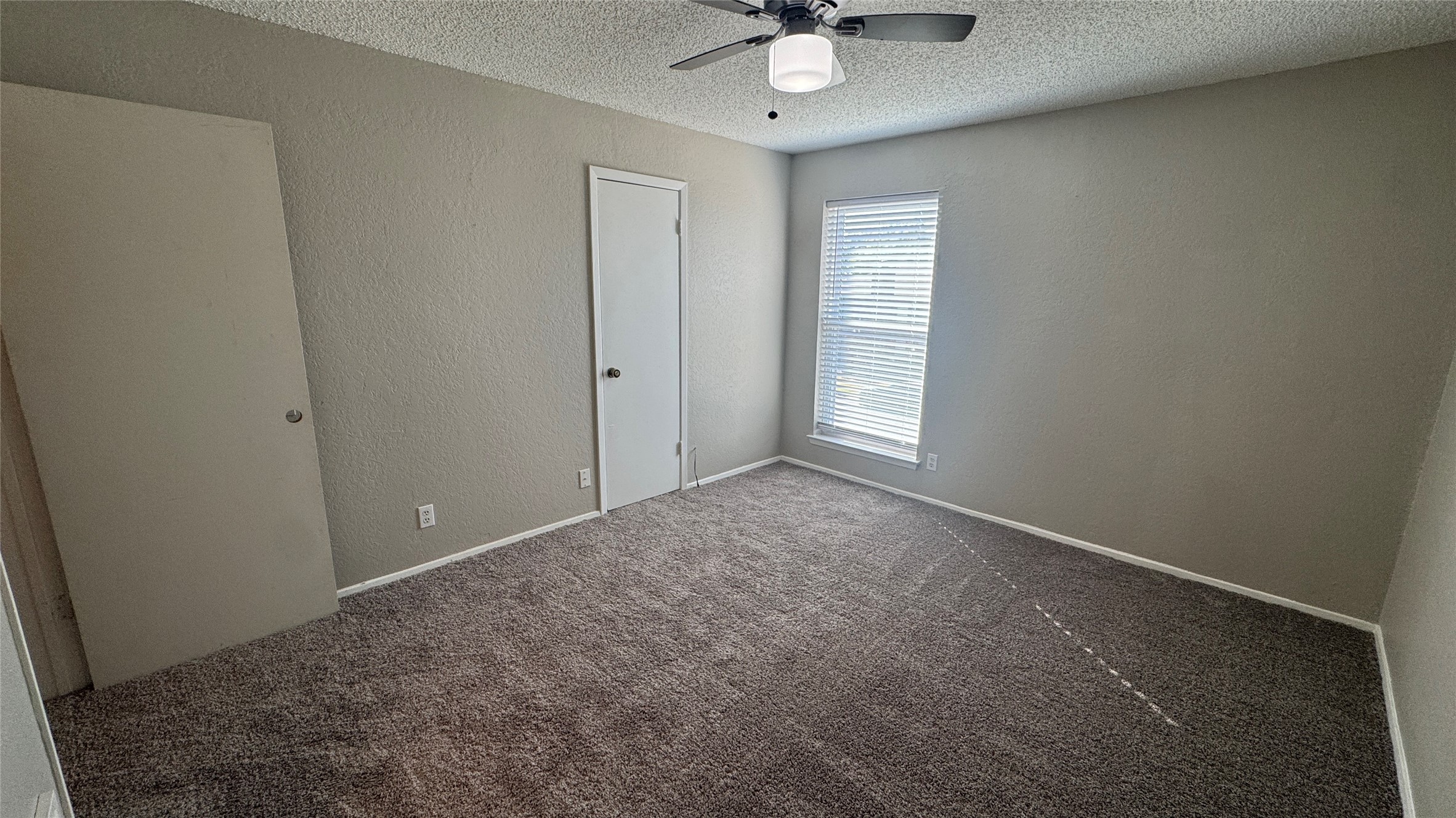 3813 Coates Circle Benbrook TX 76116
