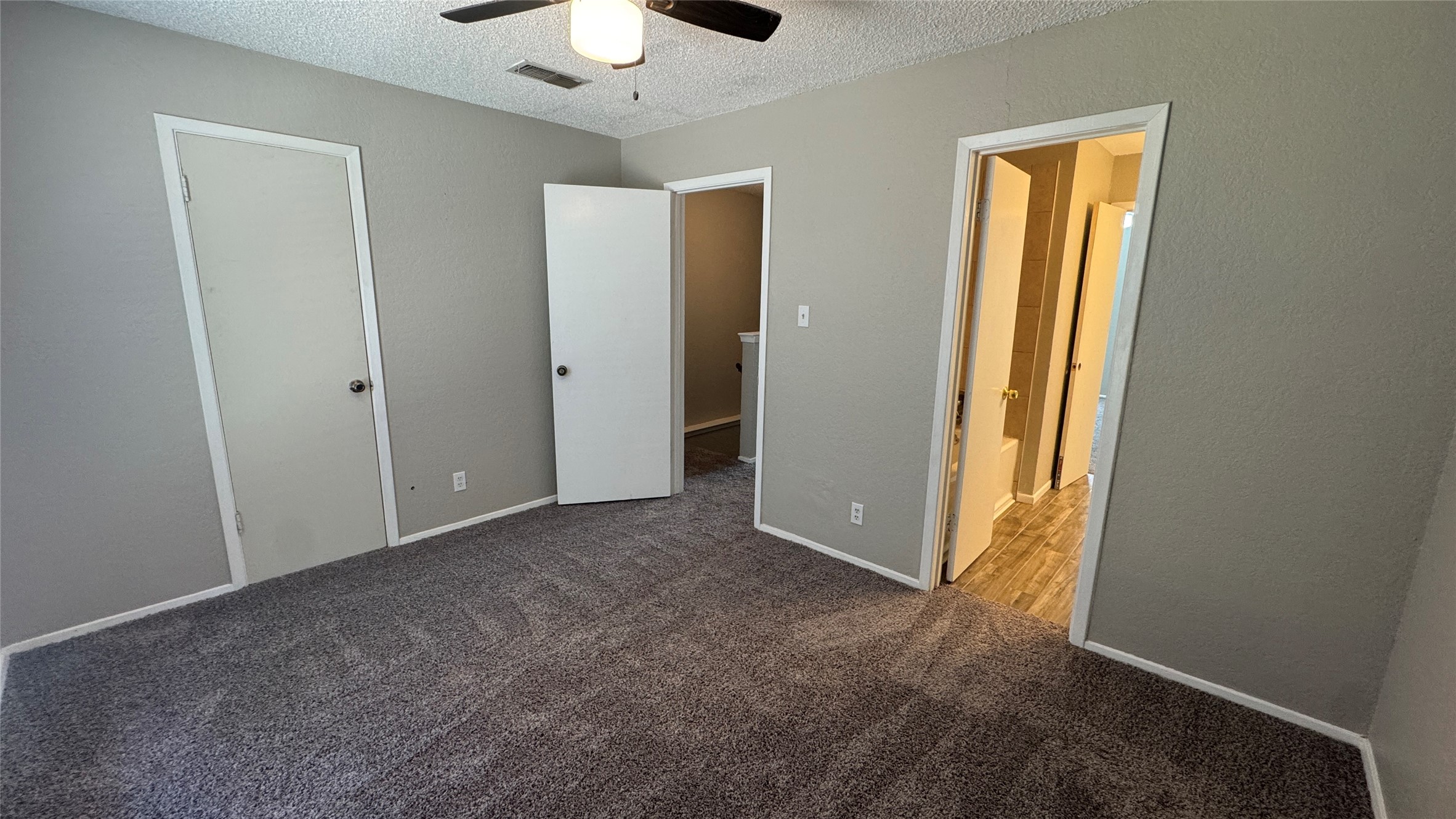 3813 Coates Circle Benbrook TX 76116