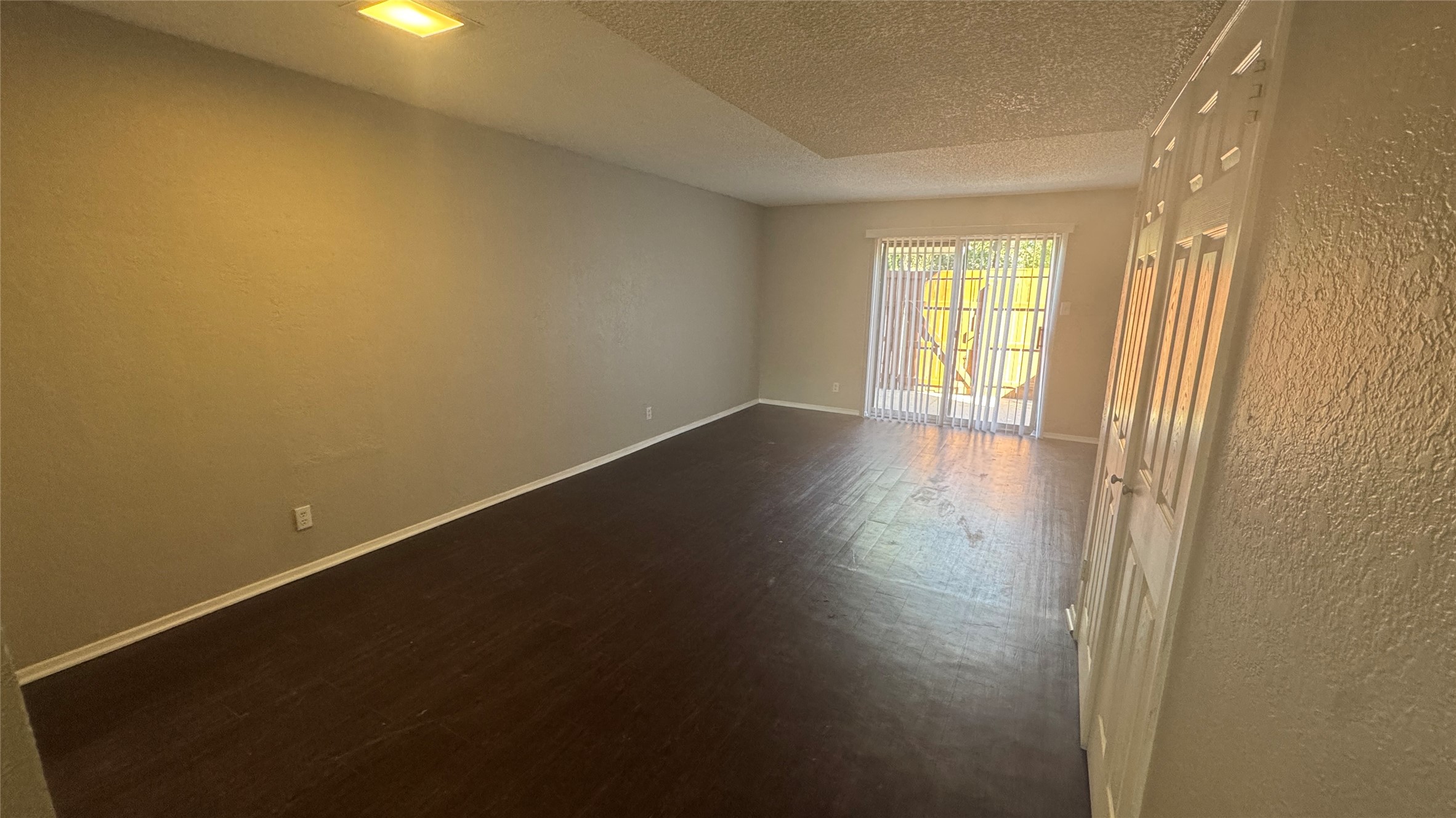 3813 Coates Circle Benbrook TX 76116
