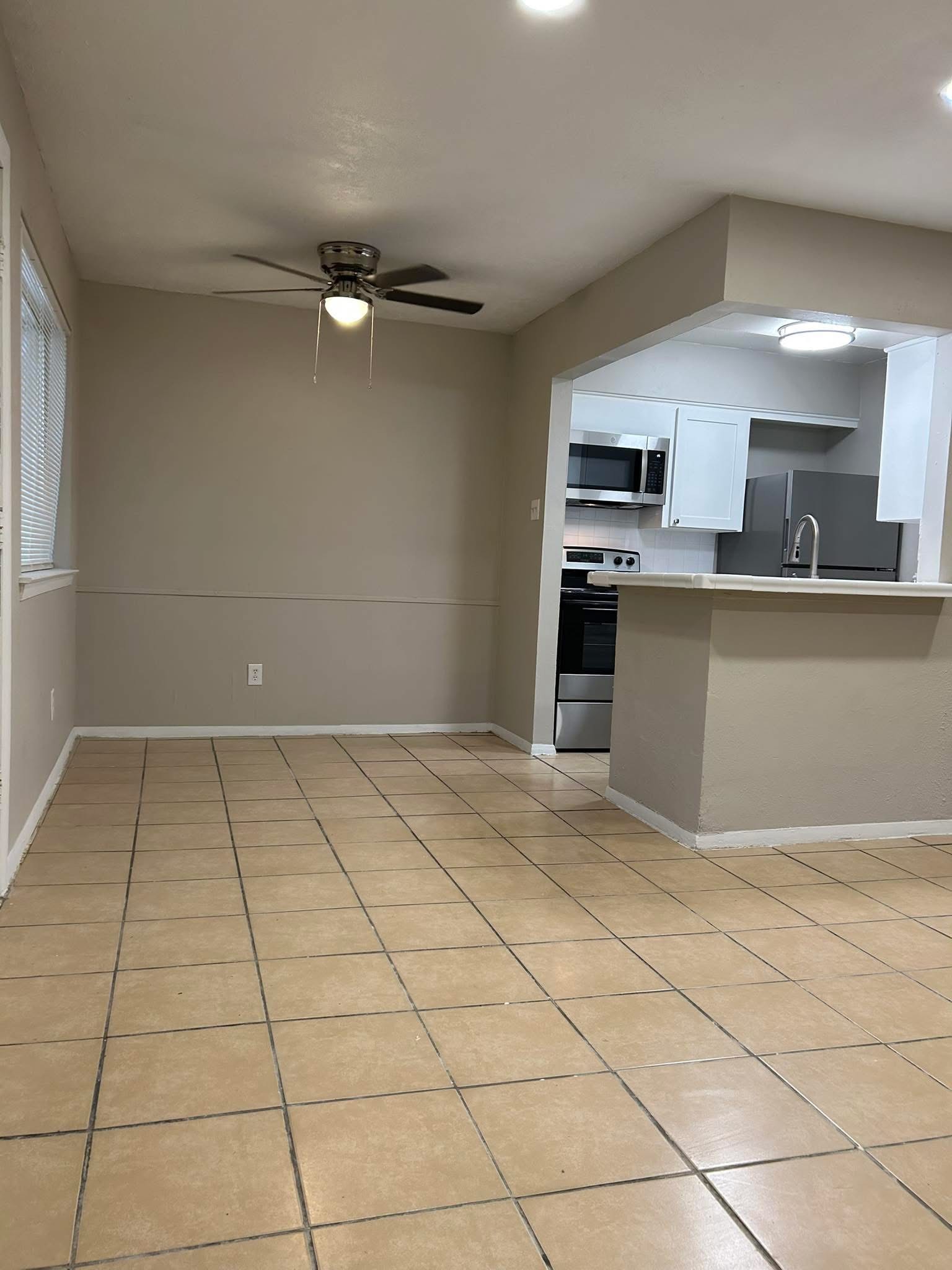 2800 W Pioneer Drive Irving TX 75061