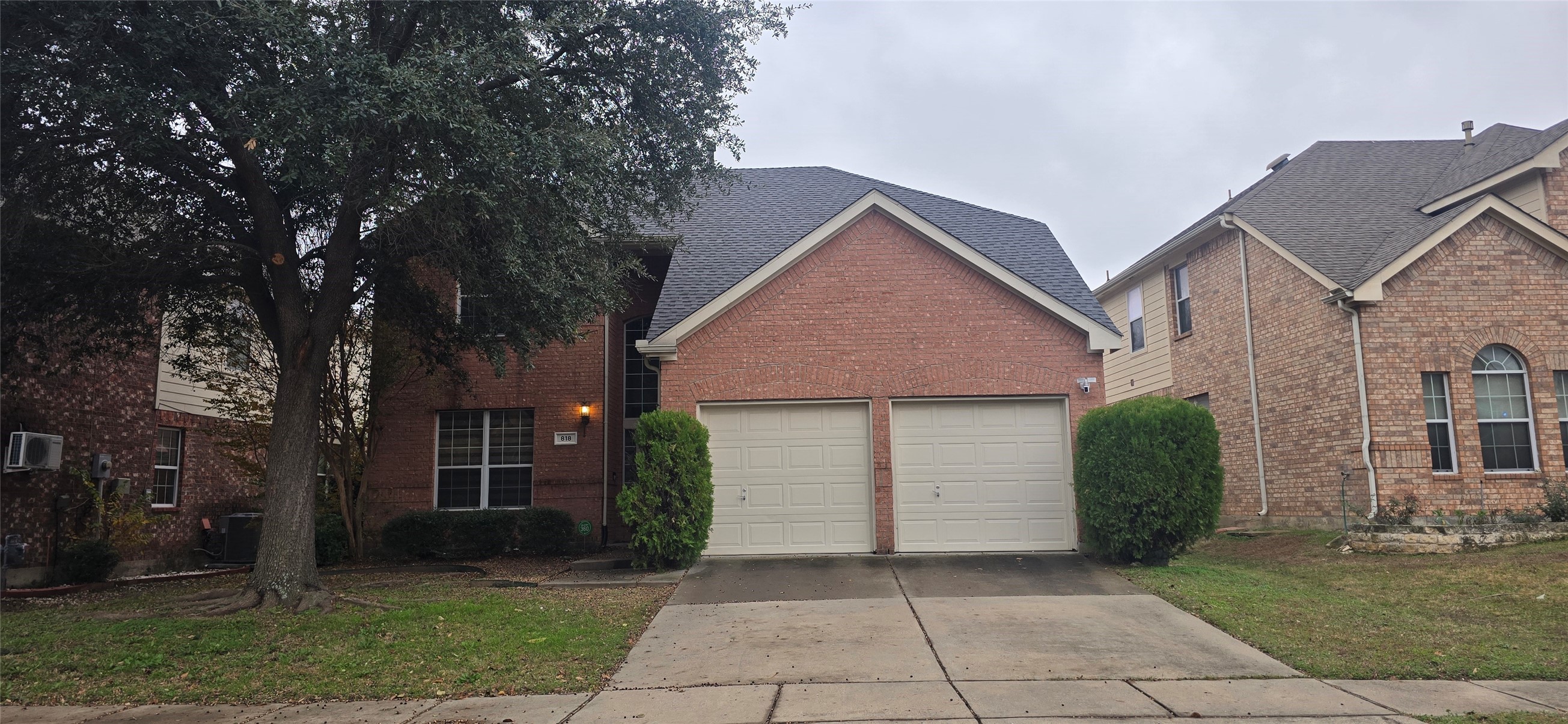 818 Green Pond Drive Garland TX 75040