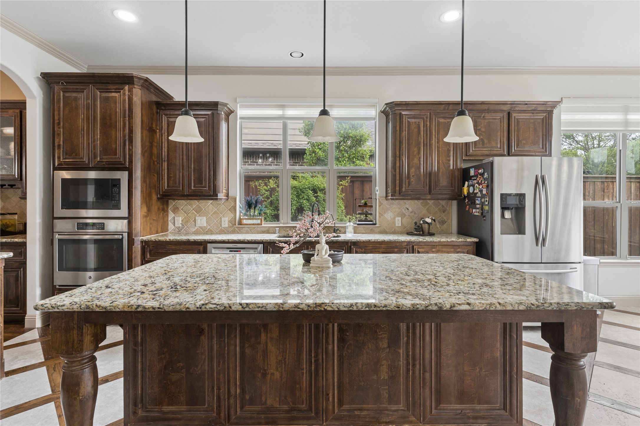 8212 Oakwood Plano TX 75024