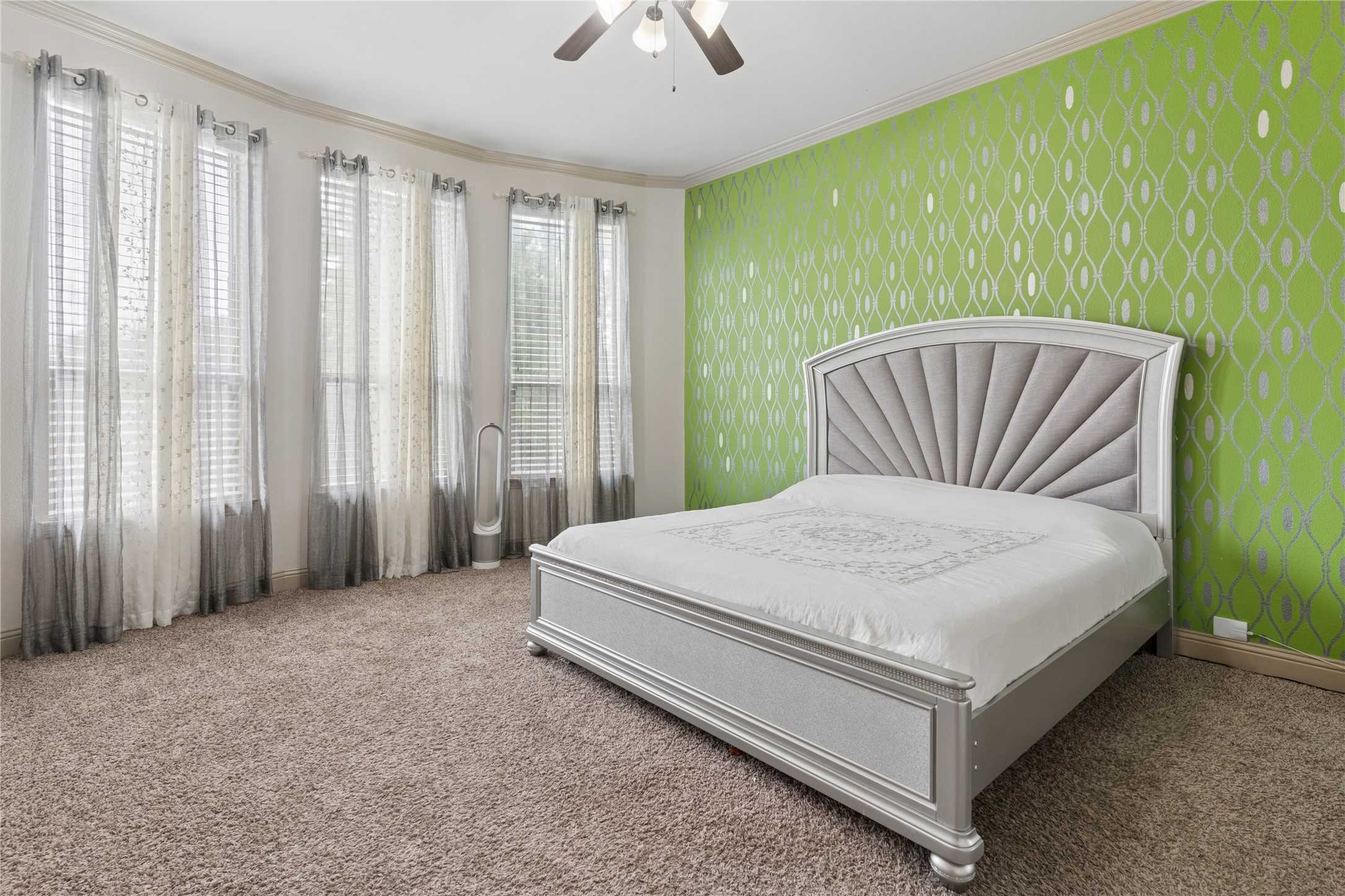 8212 Oakwood Plano TX 75024