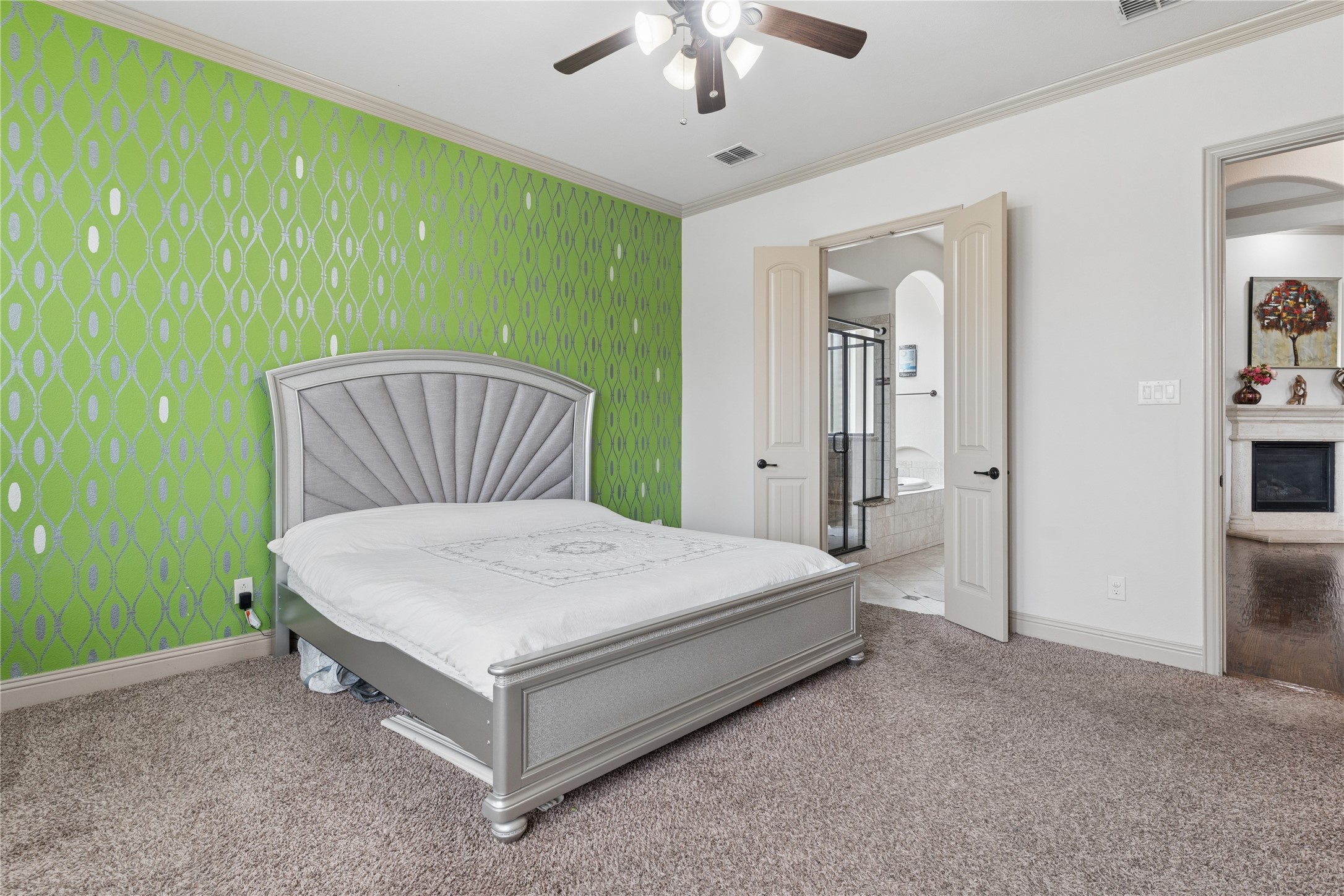 8212 Oakwood Plano TX 75024