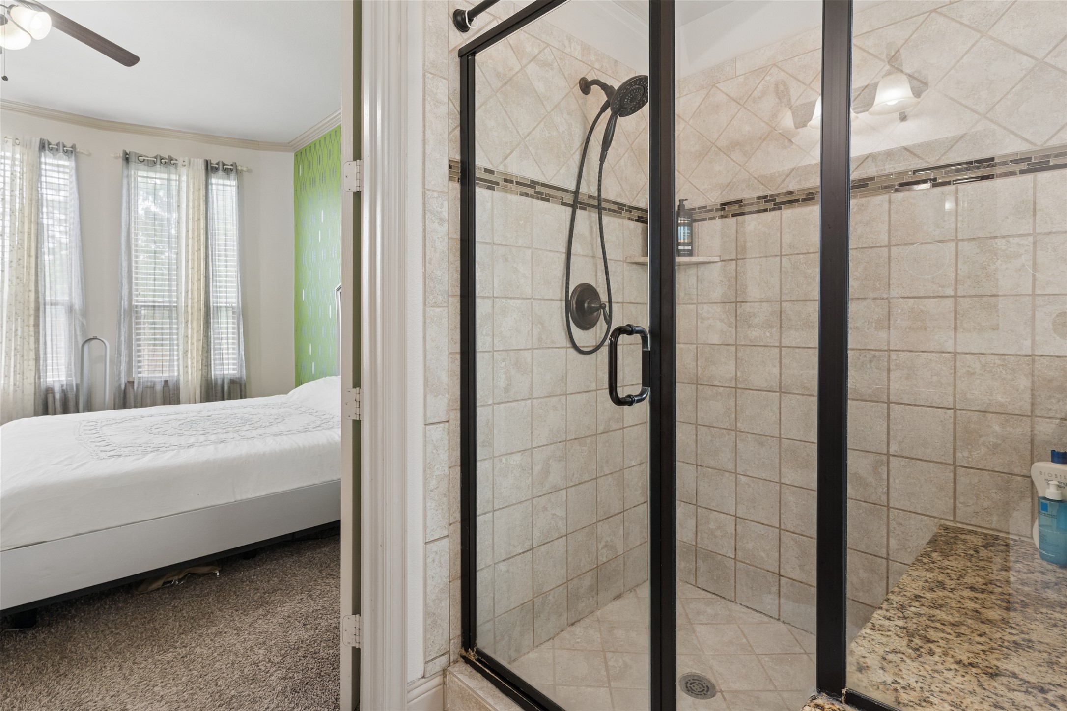 8212 Oakwood Plano TX 75024