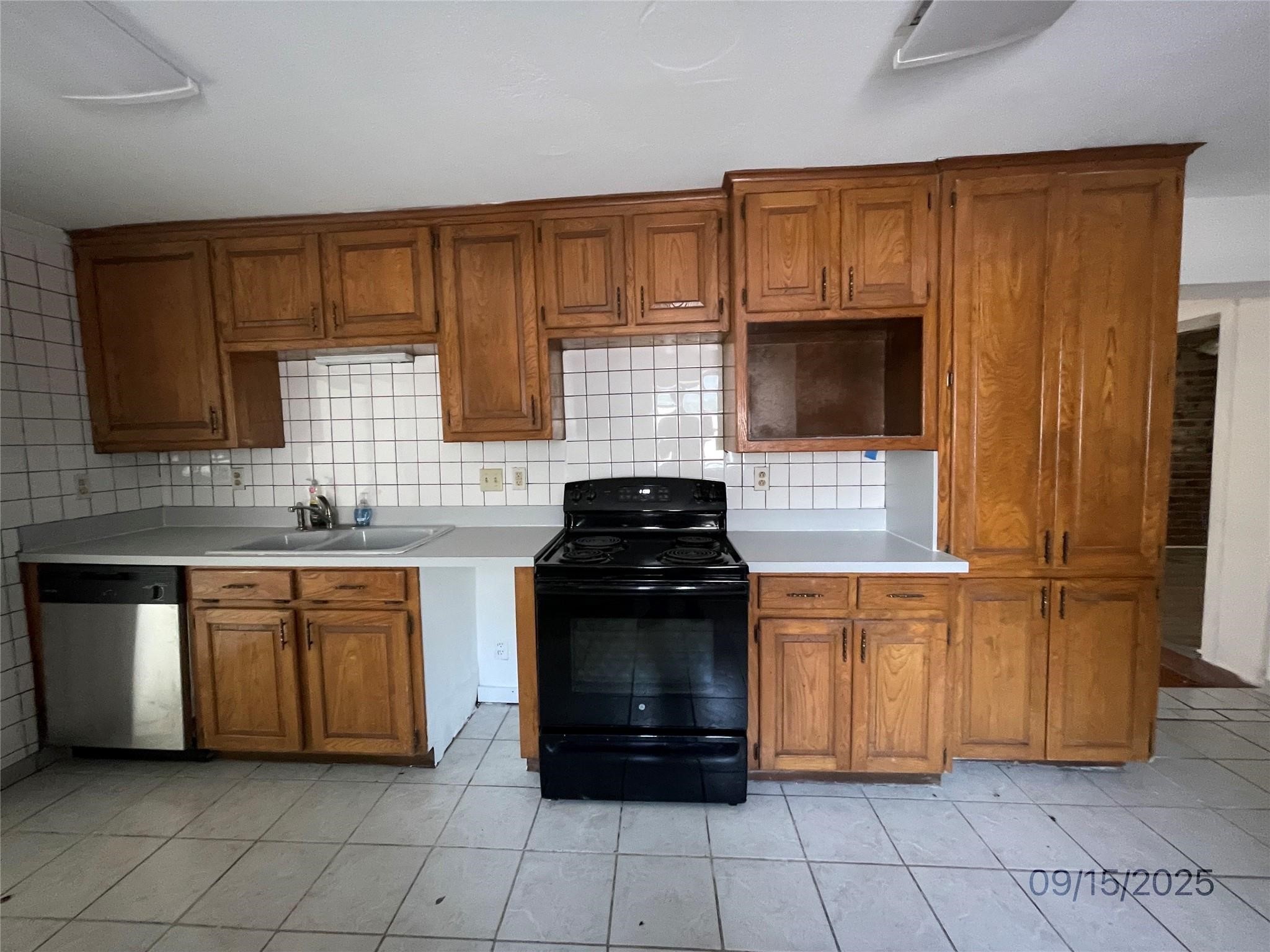 2620 Roberts Cut Off Sansom Park TX 76114