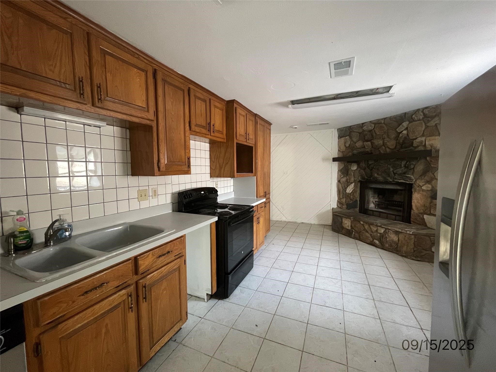 2620 Roberts Cut Off Sansom Park TX 76114