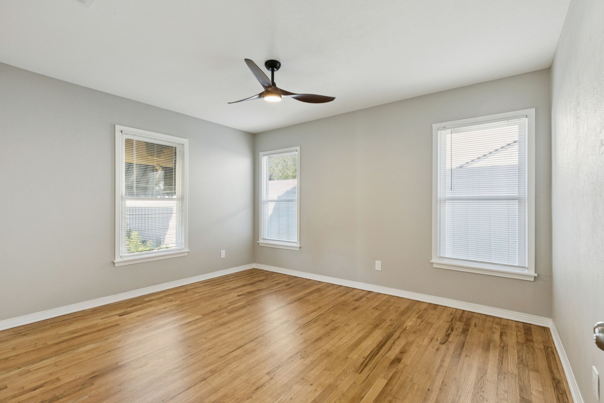 3223 Cherrywood Avenue Dallas TX 75235
