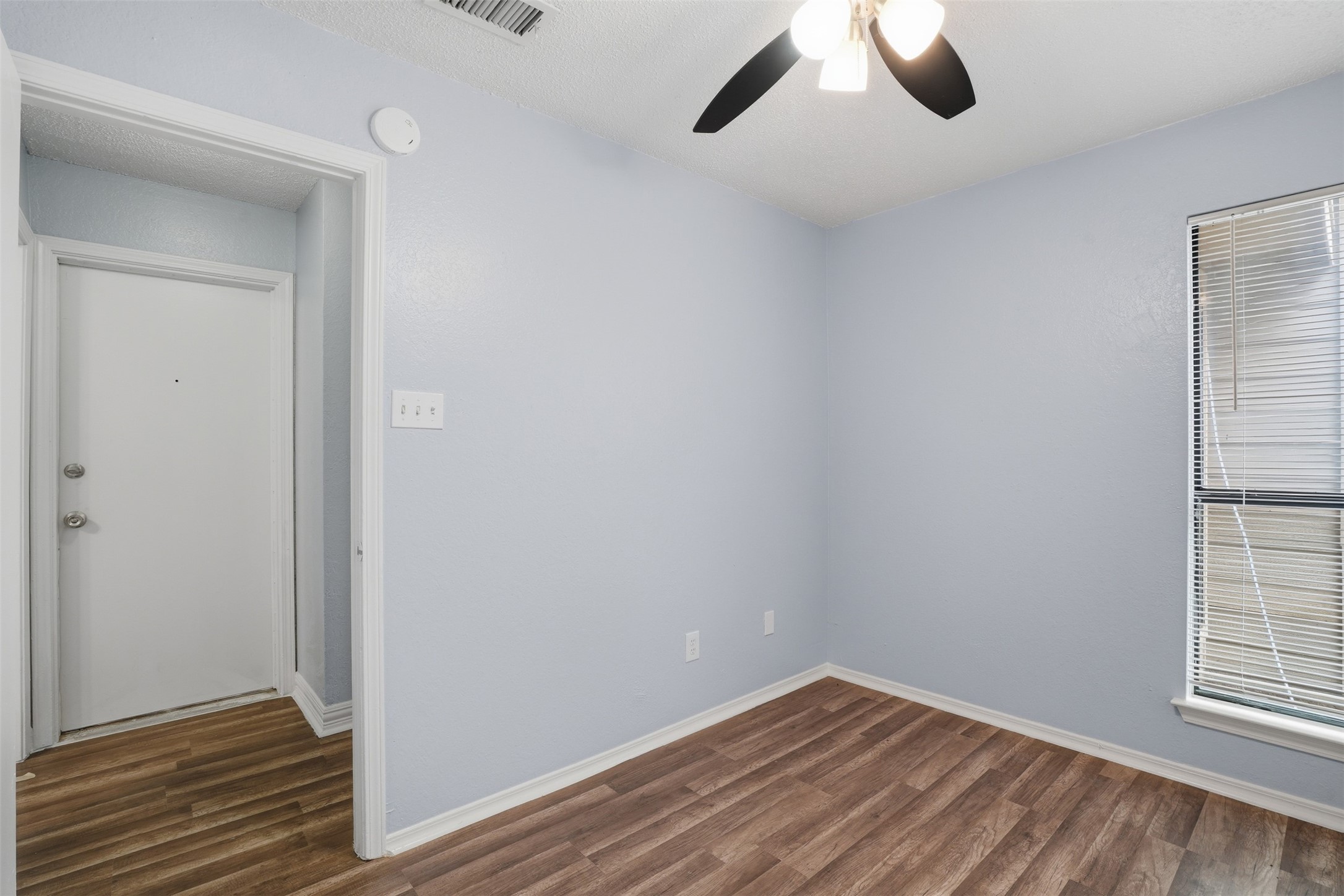 2540 Winter Oak Street Dallas TX 75227
