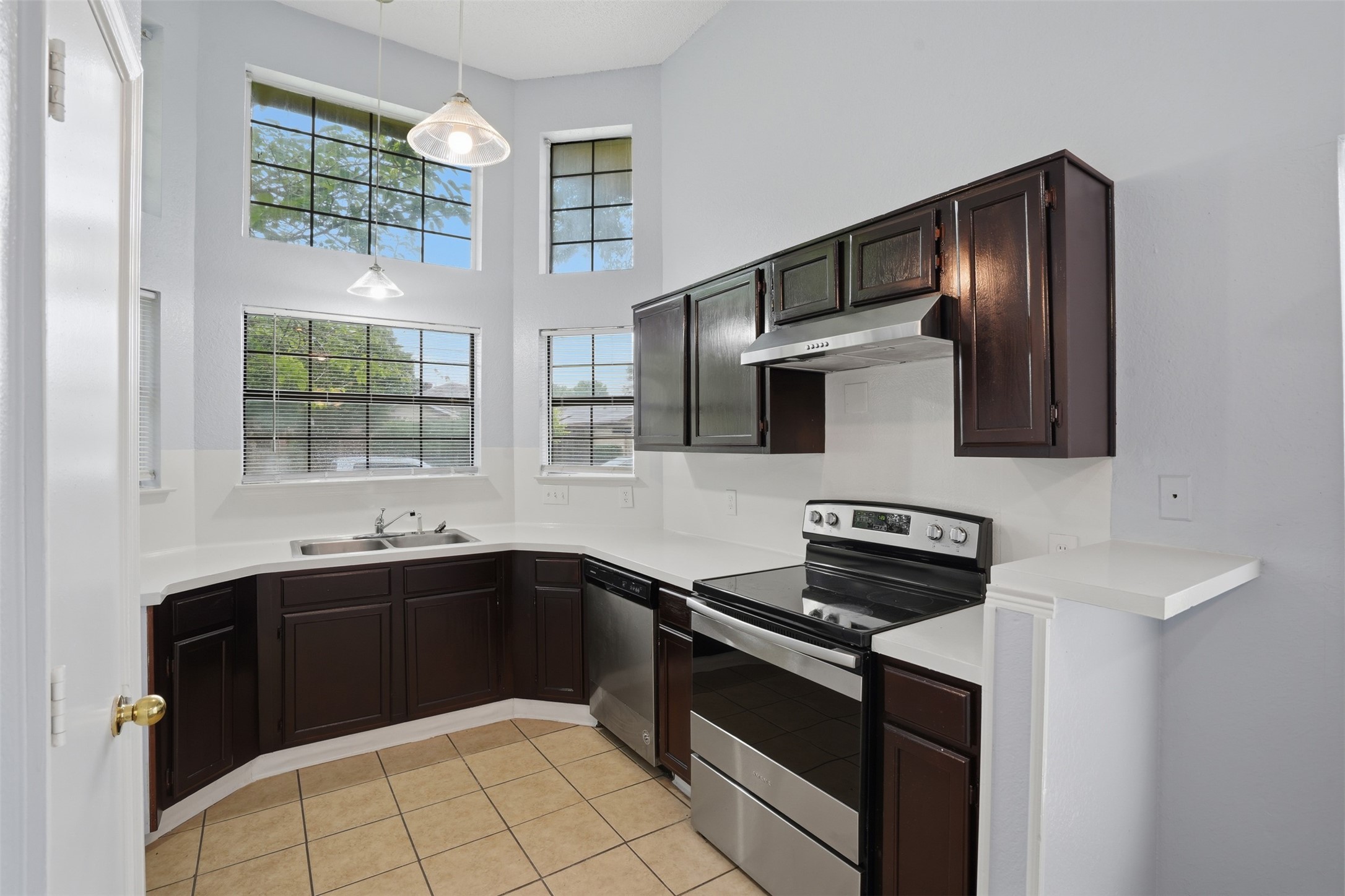 2540 Winter Oak Street Dallas TX 75227