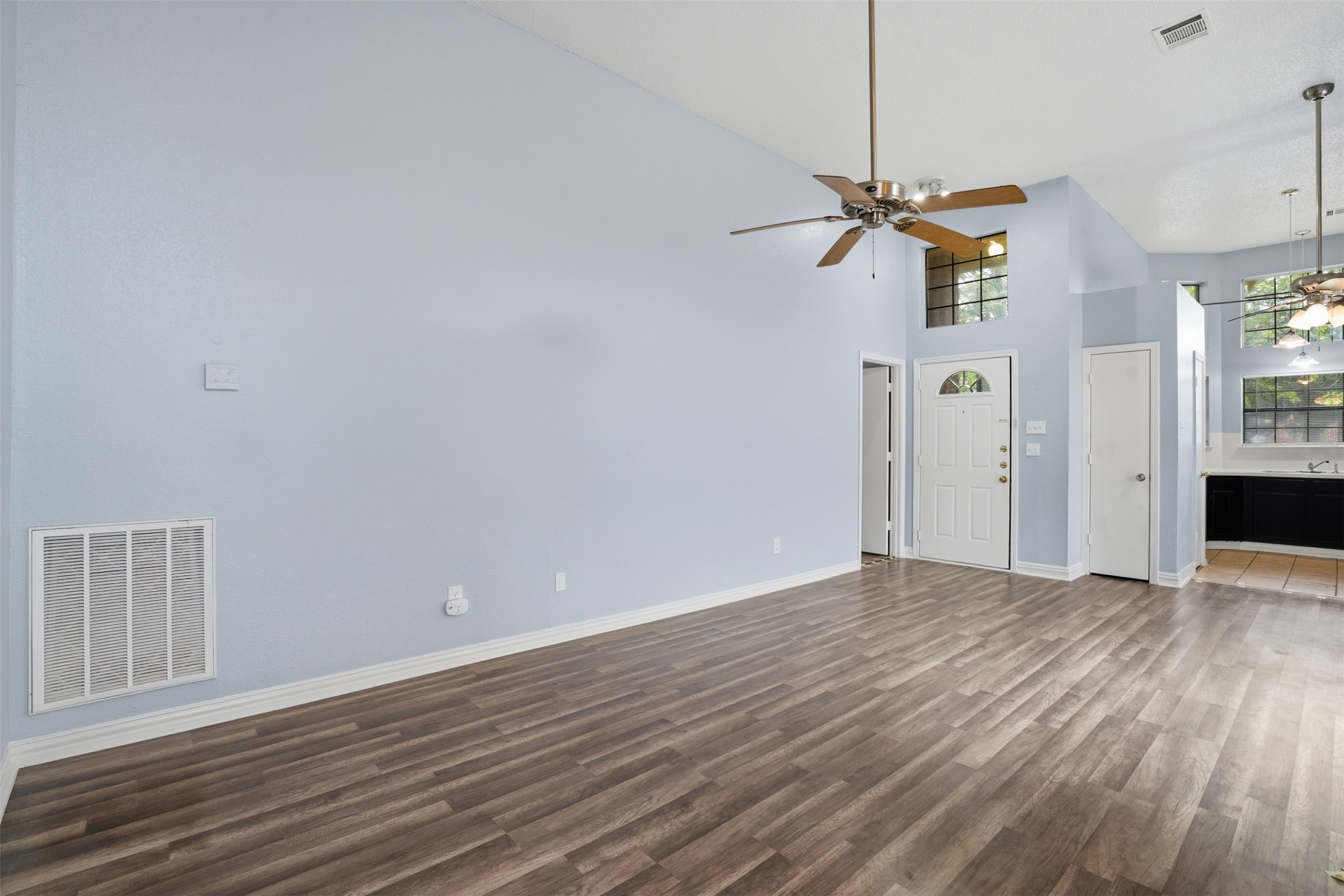 2540 Winter Oak Street Dallas TX 75227