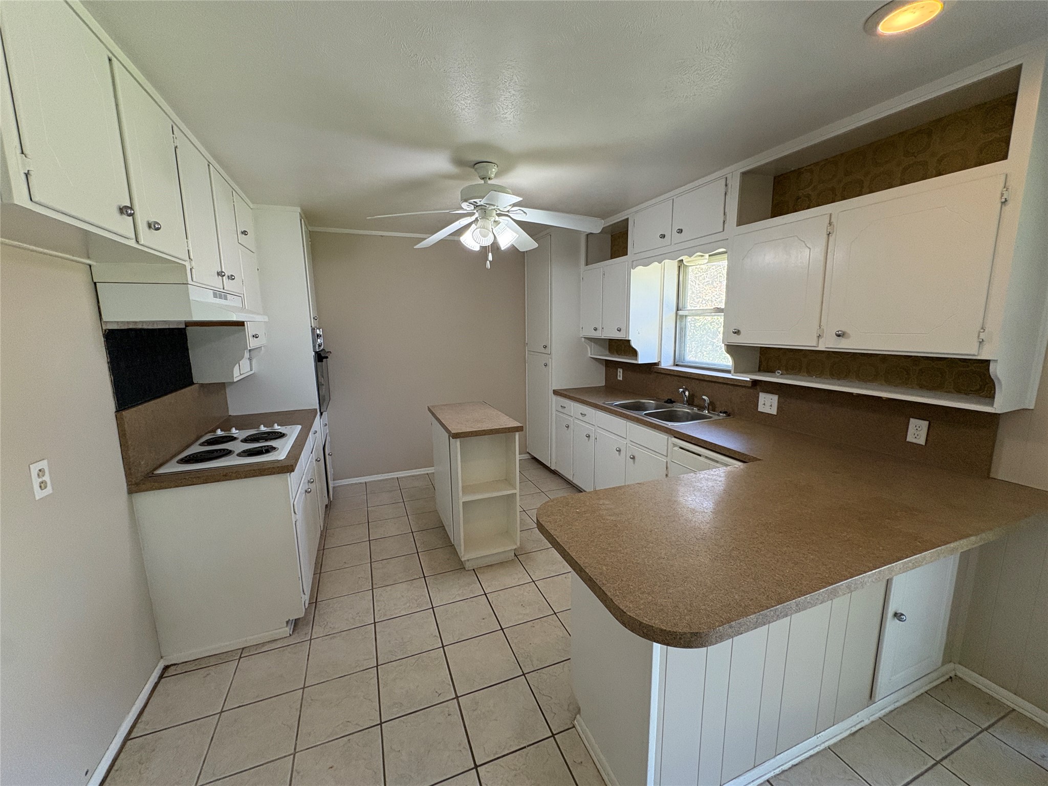 1111 Duane Street Benbrook TX 76126