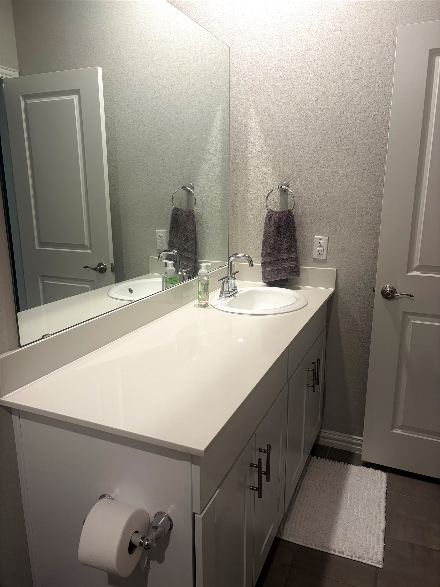 216 Luna Lane Lake Dallas TX 75065