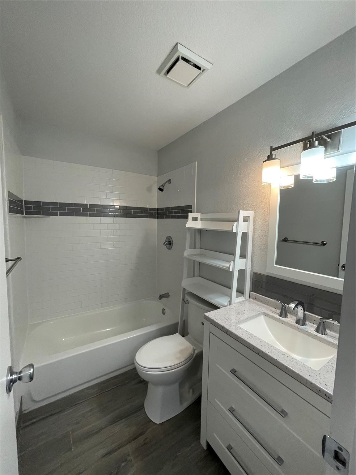 105 W Doyle #20 Street Granbury TX 76048