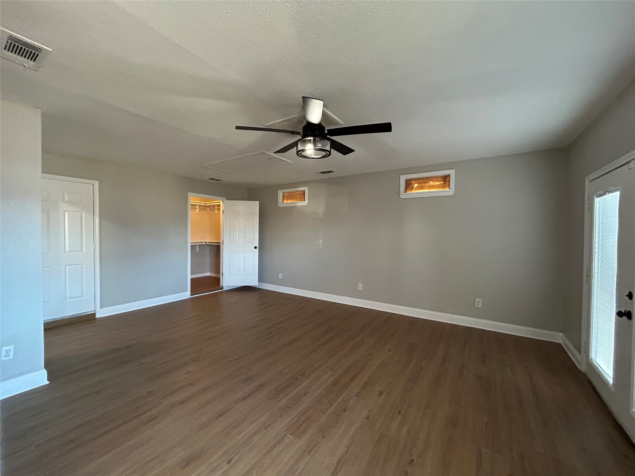 5929 Gayle Drive Watauga TX 76148