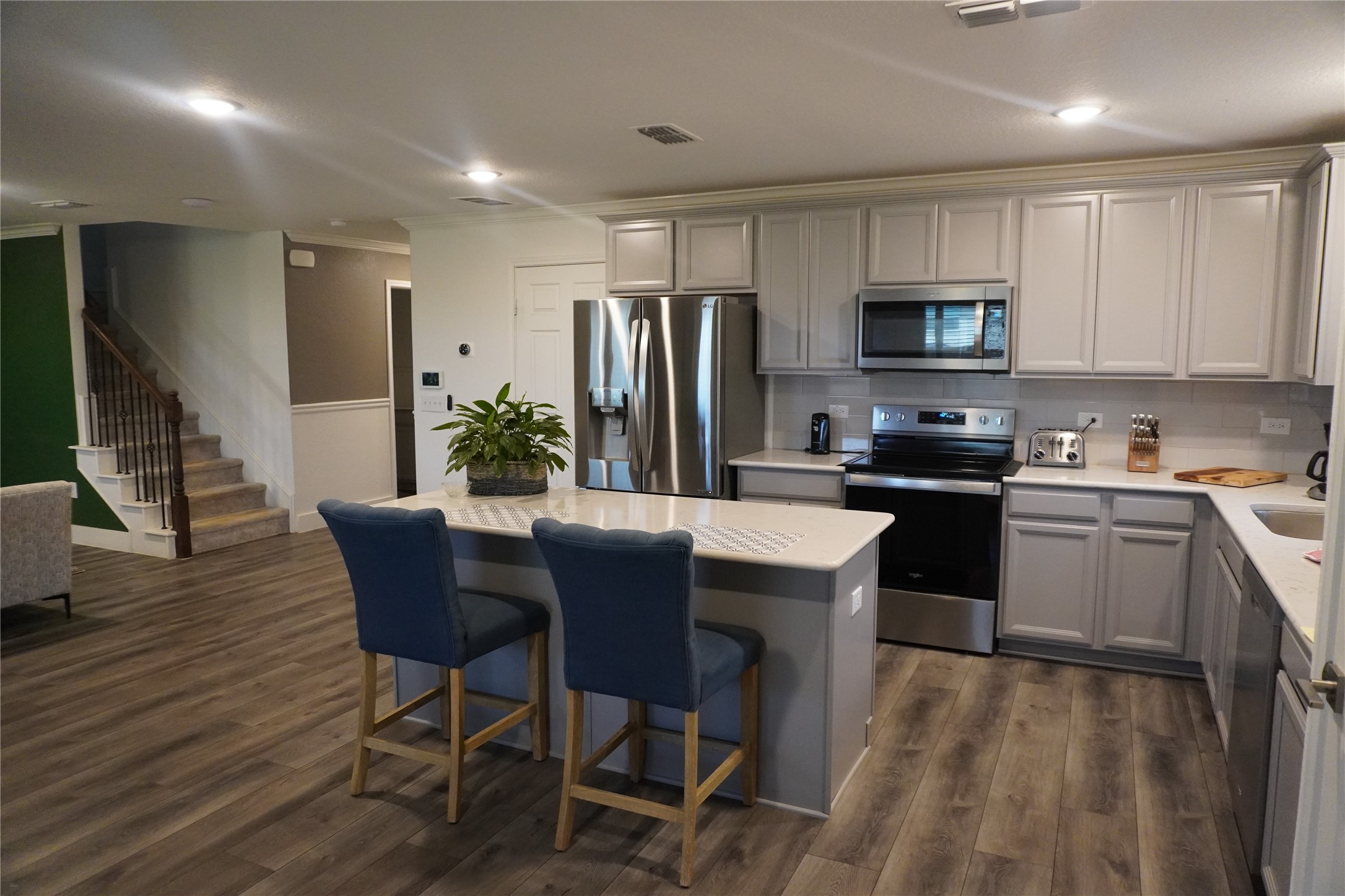 1245 Waggoner Drive Aubrey TX 76227