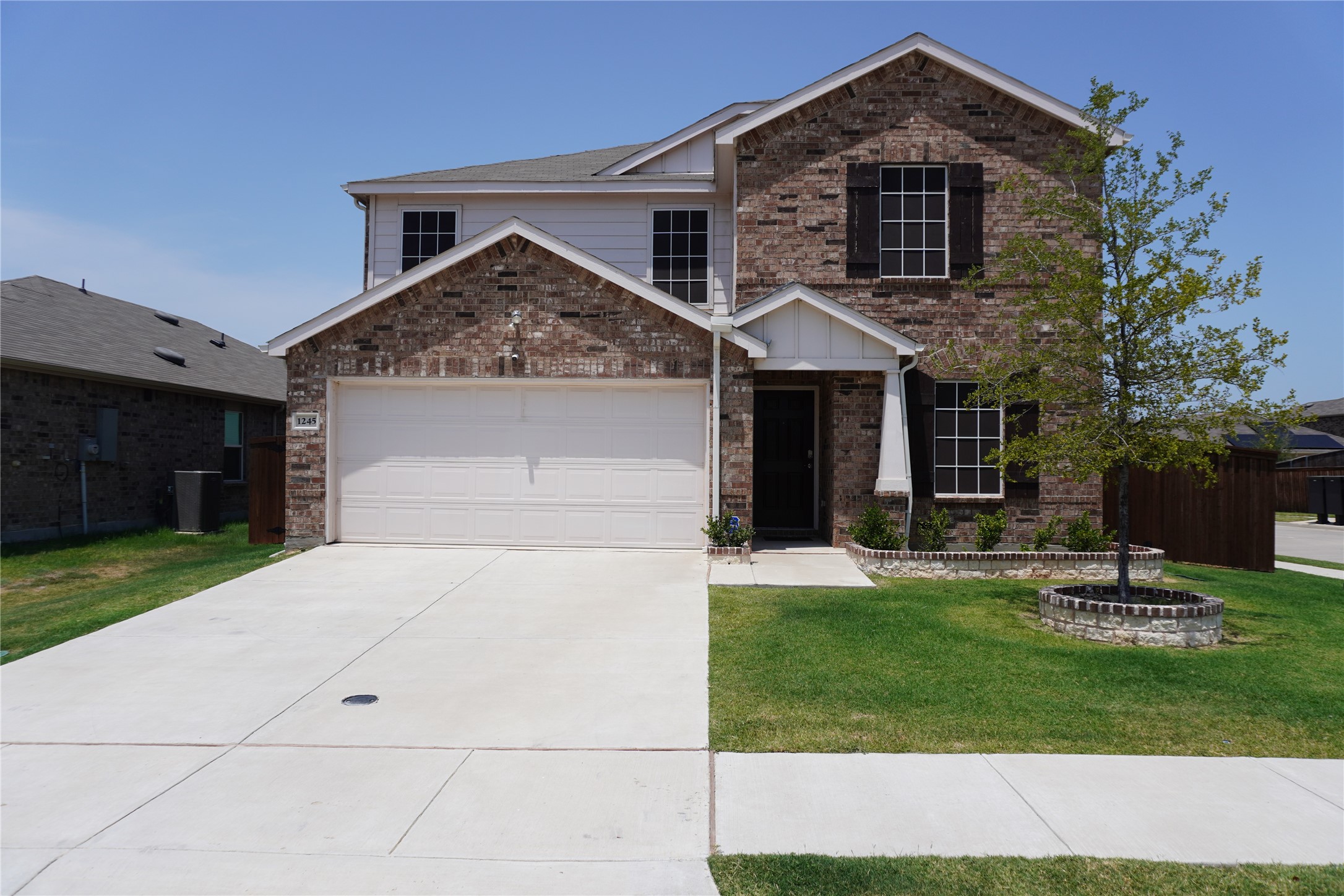1245 Waggoner Drive Aubrey TX 76227