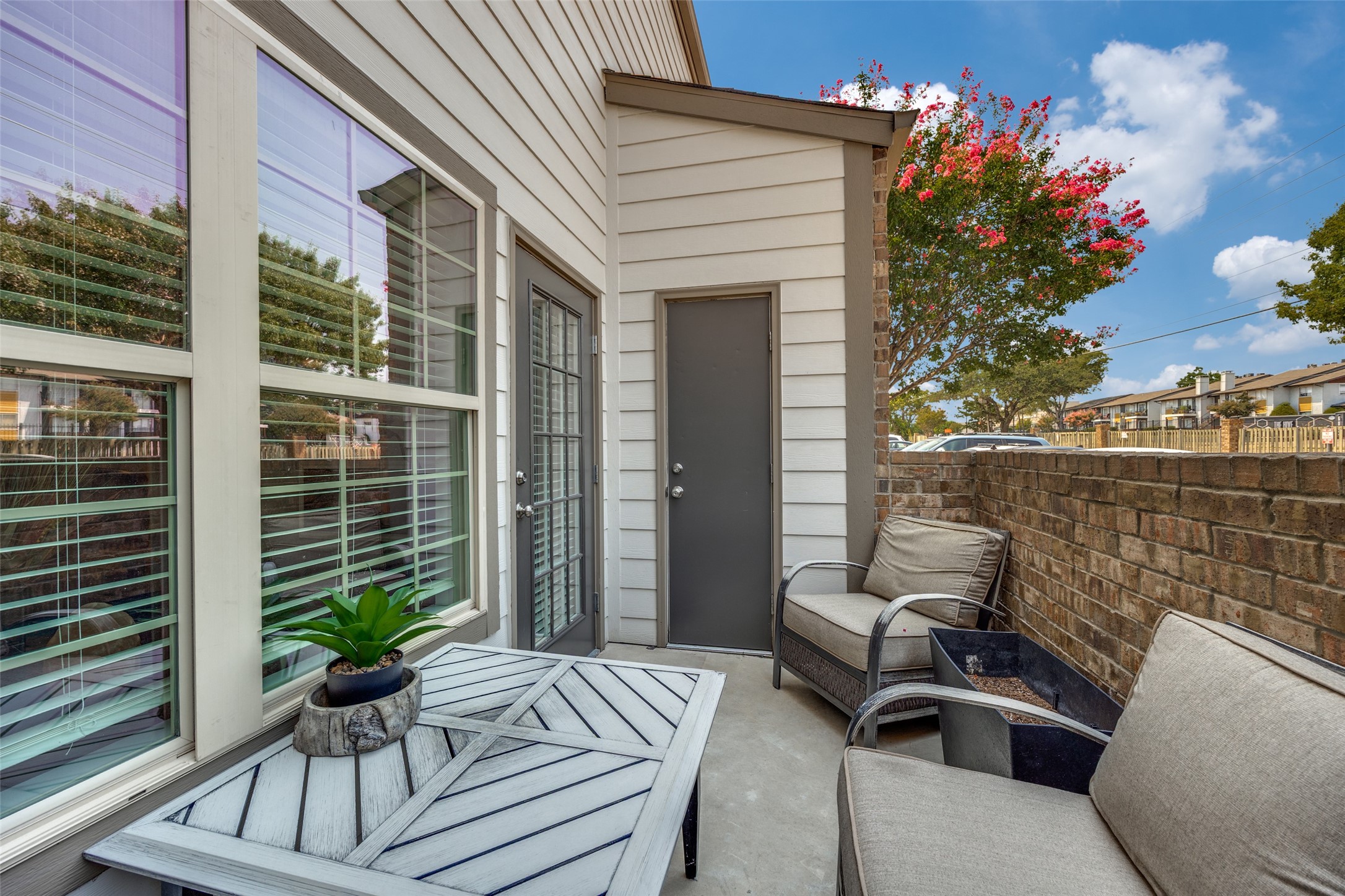 6108 Abrams Road Dallas TX 75231
