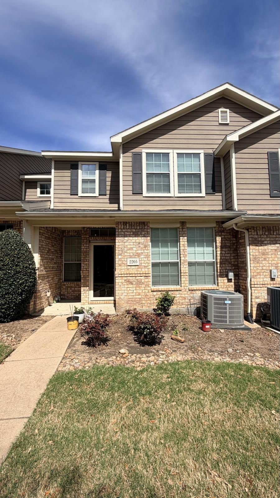 2205 Stoneleigh Place Mckinney TX 75071