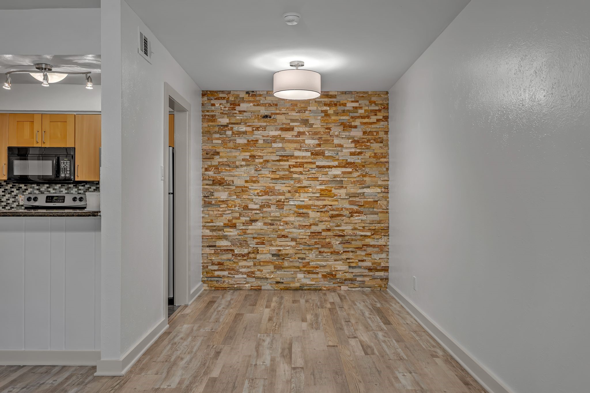 4837 Cedar Springs Road Dallas TX 75219