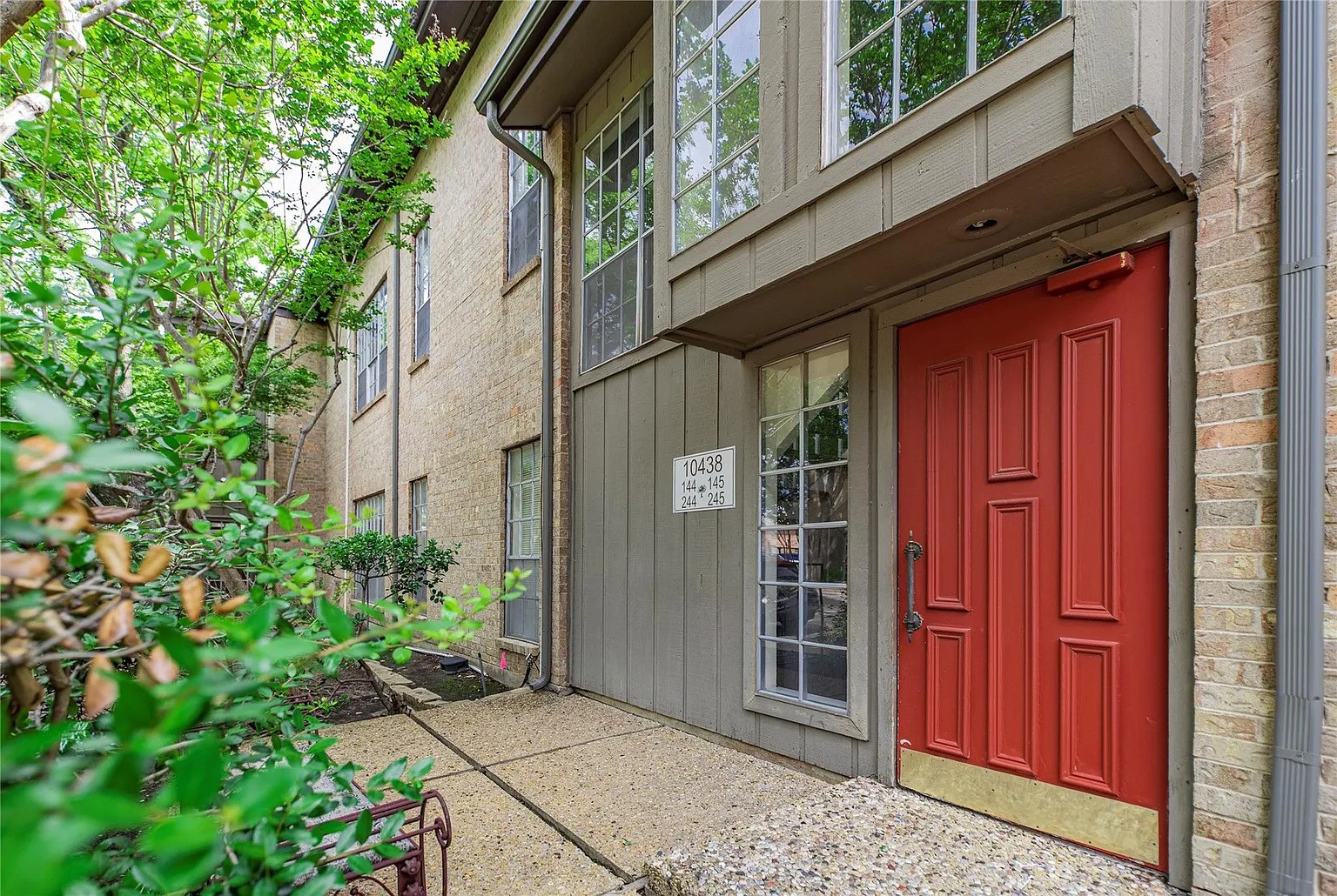 10438 High Hollows Drive Dallas TX 75230