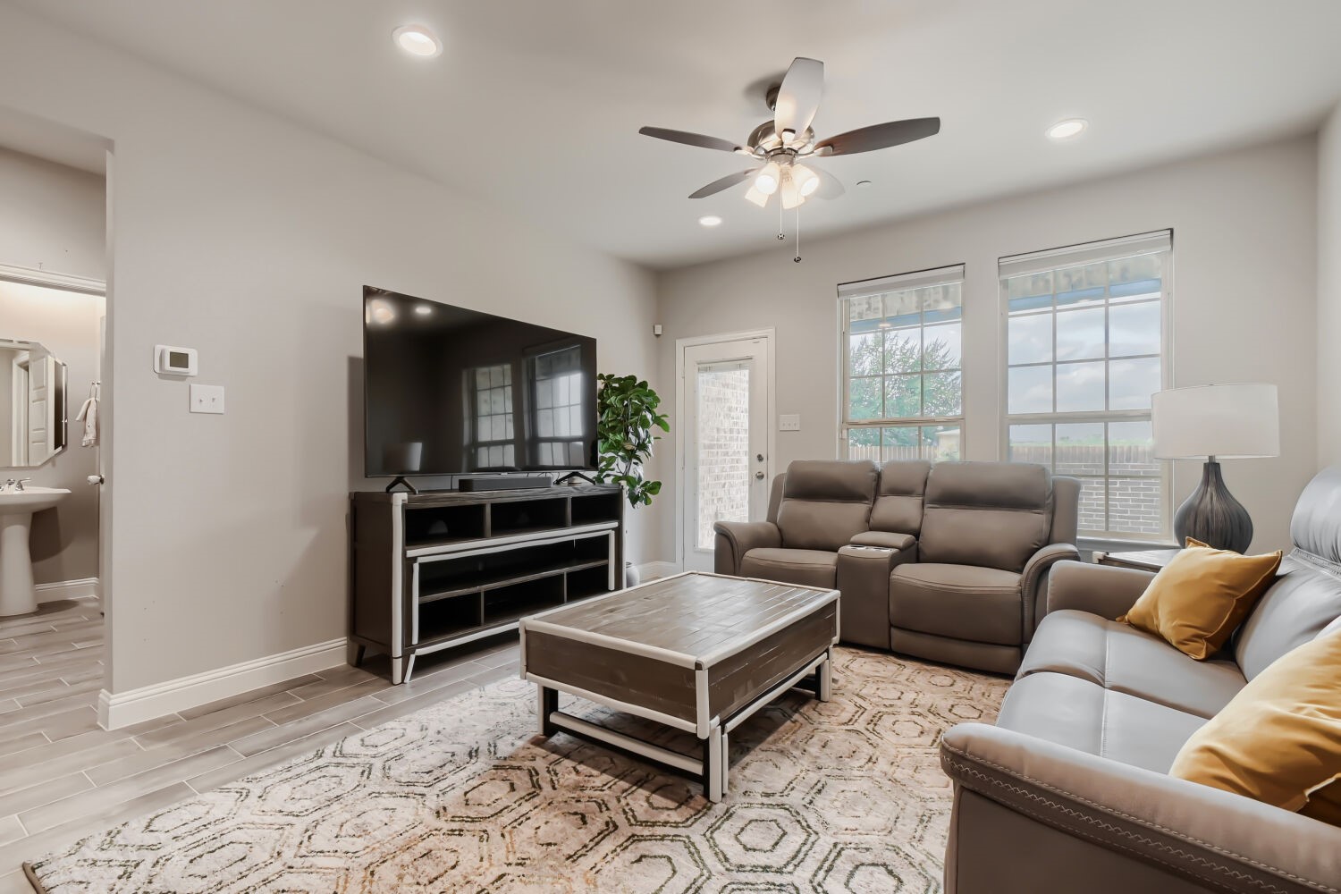 628 Sandiford Court Mansfield TX 76063