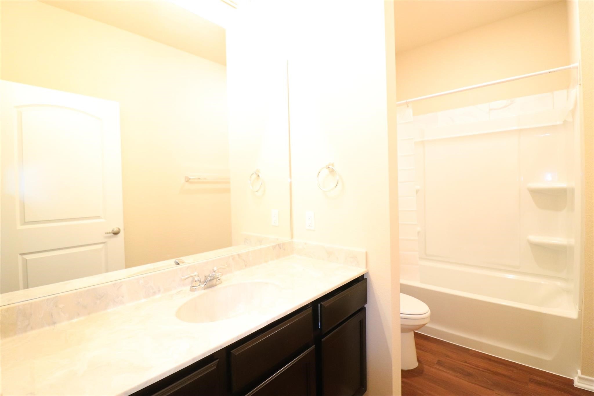 232 Michelle Drive Grand Prairie TX 75051