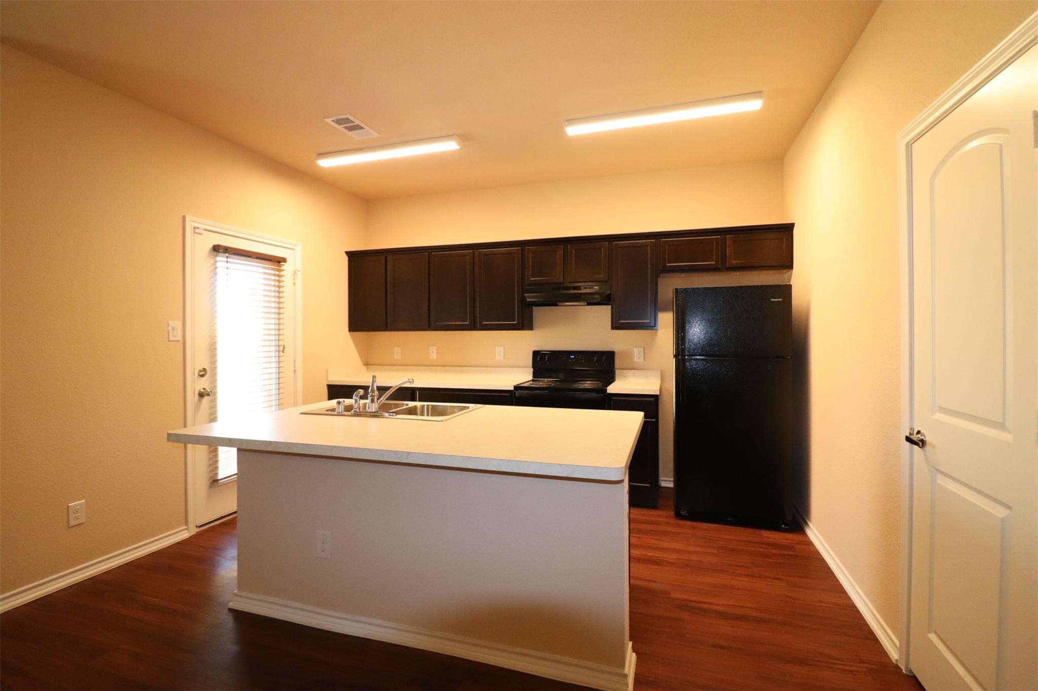 232 Michelle Drive Grand Prairie TX 75051