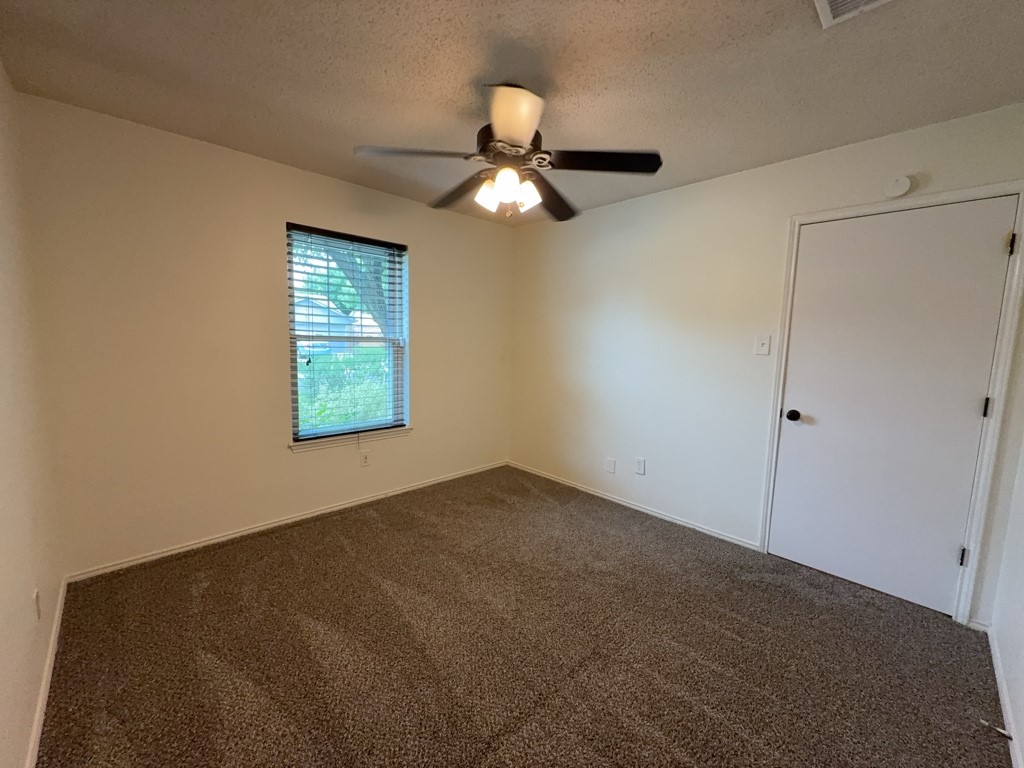 6415 Elm Springs Drive Arlington TX 76001