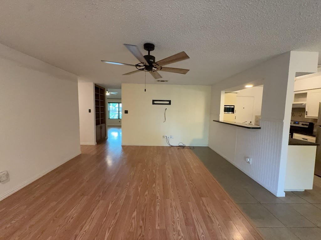 6415 Elm Springs Drive Arlington TX 76001