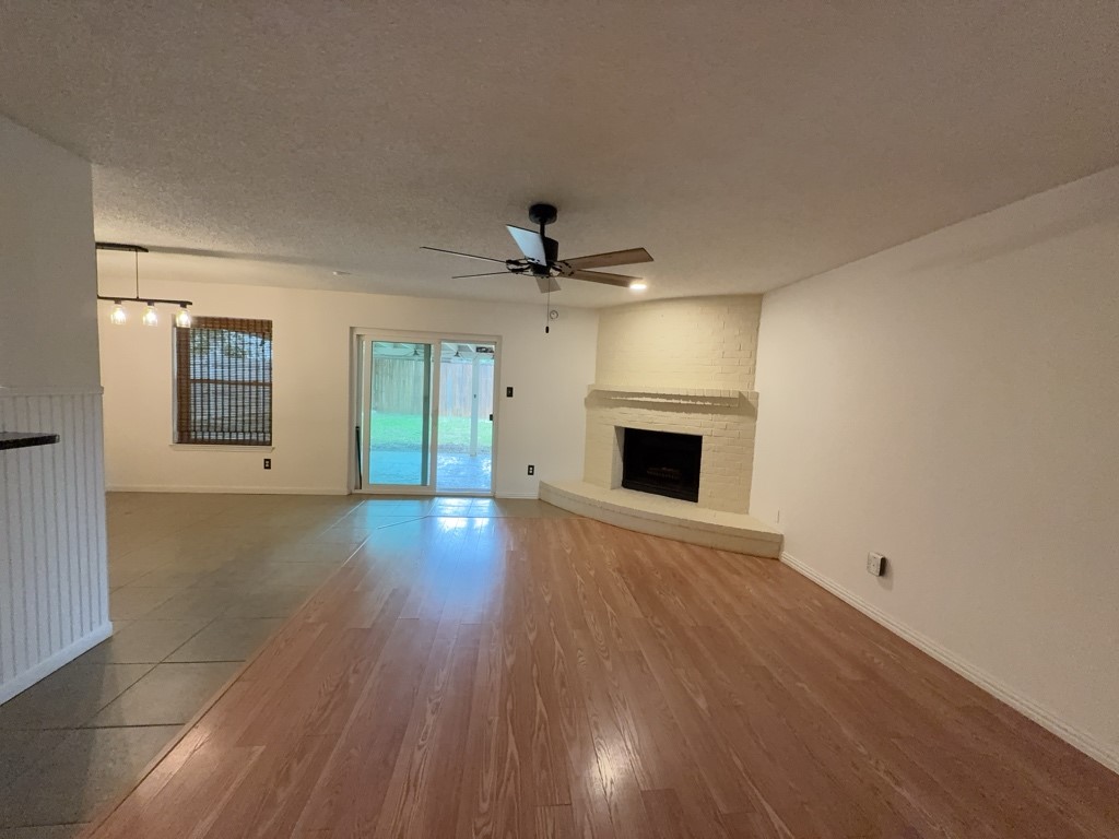 6415 Elm Springs Drive Arlington TX 76001