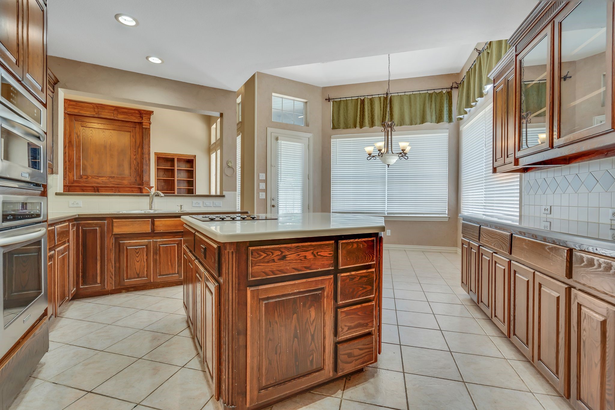 1341 Montgomery Lane Southlake TX 76092