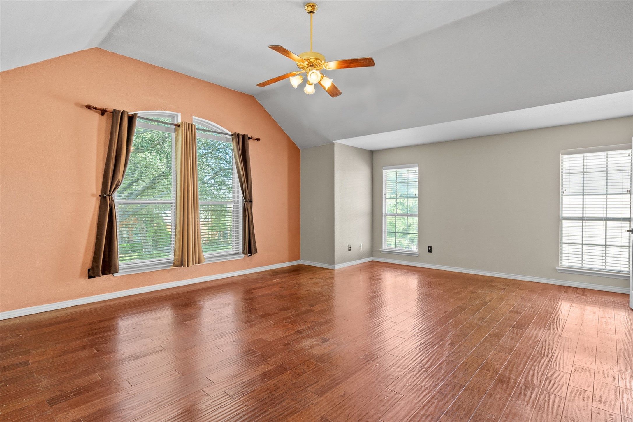 2713 Water Oak Drive Grand Prairie TX 75052