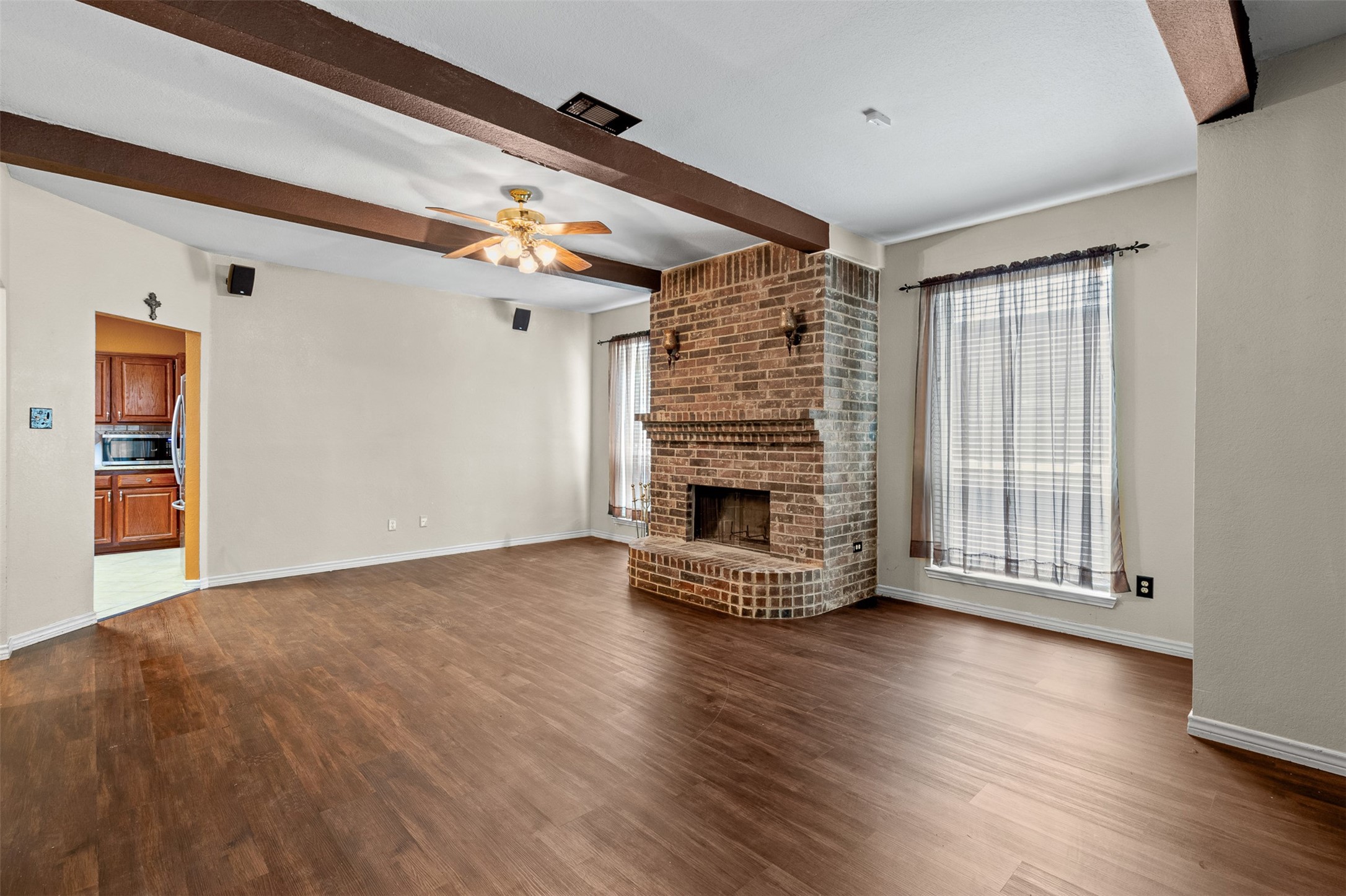 2713 Water Oak Drive Grand Prairie TX 75052