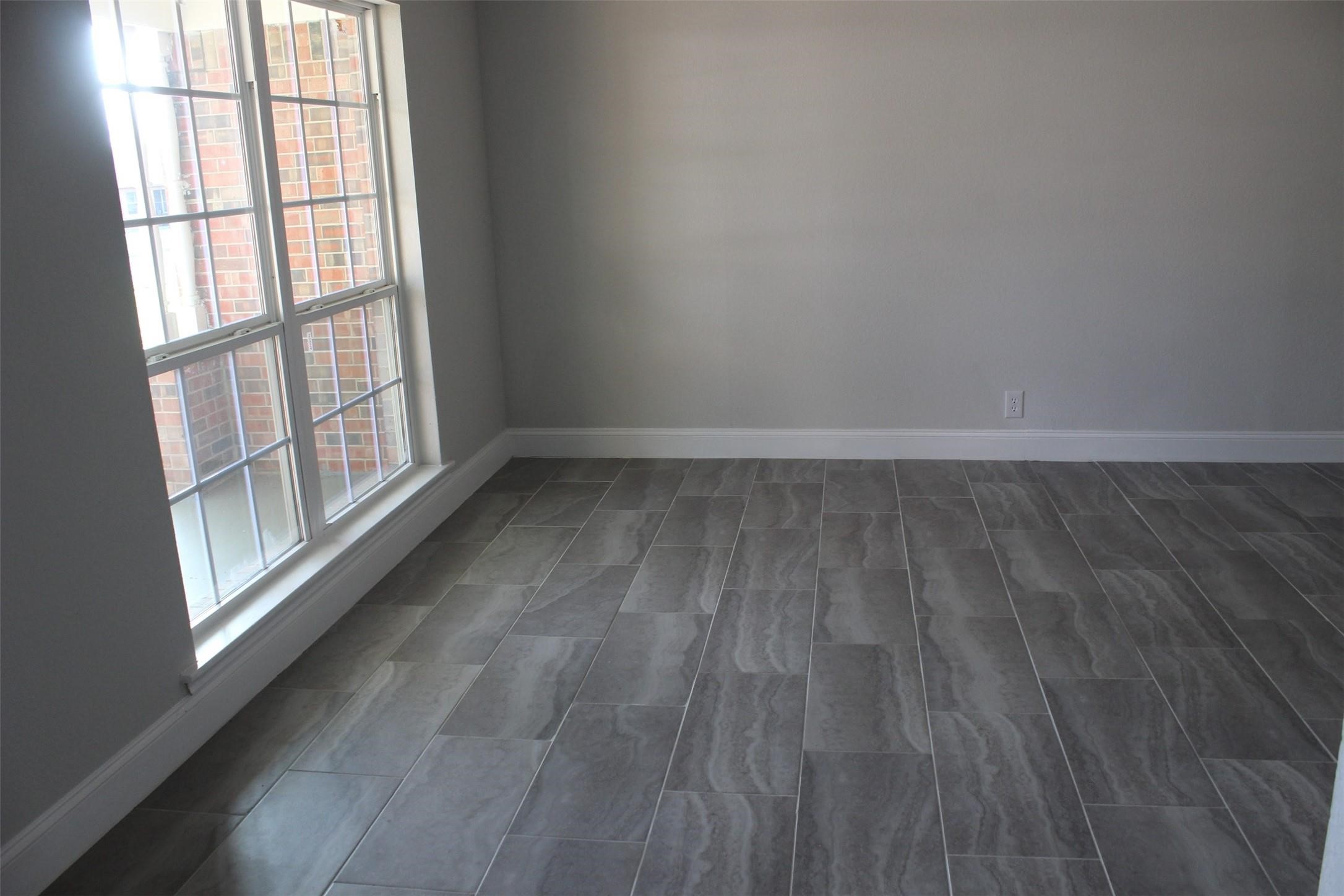 1807 W Scott Street Sherman TX 75092