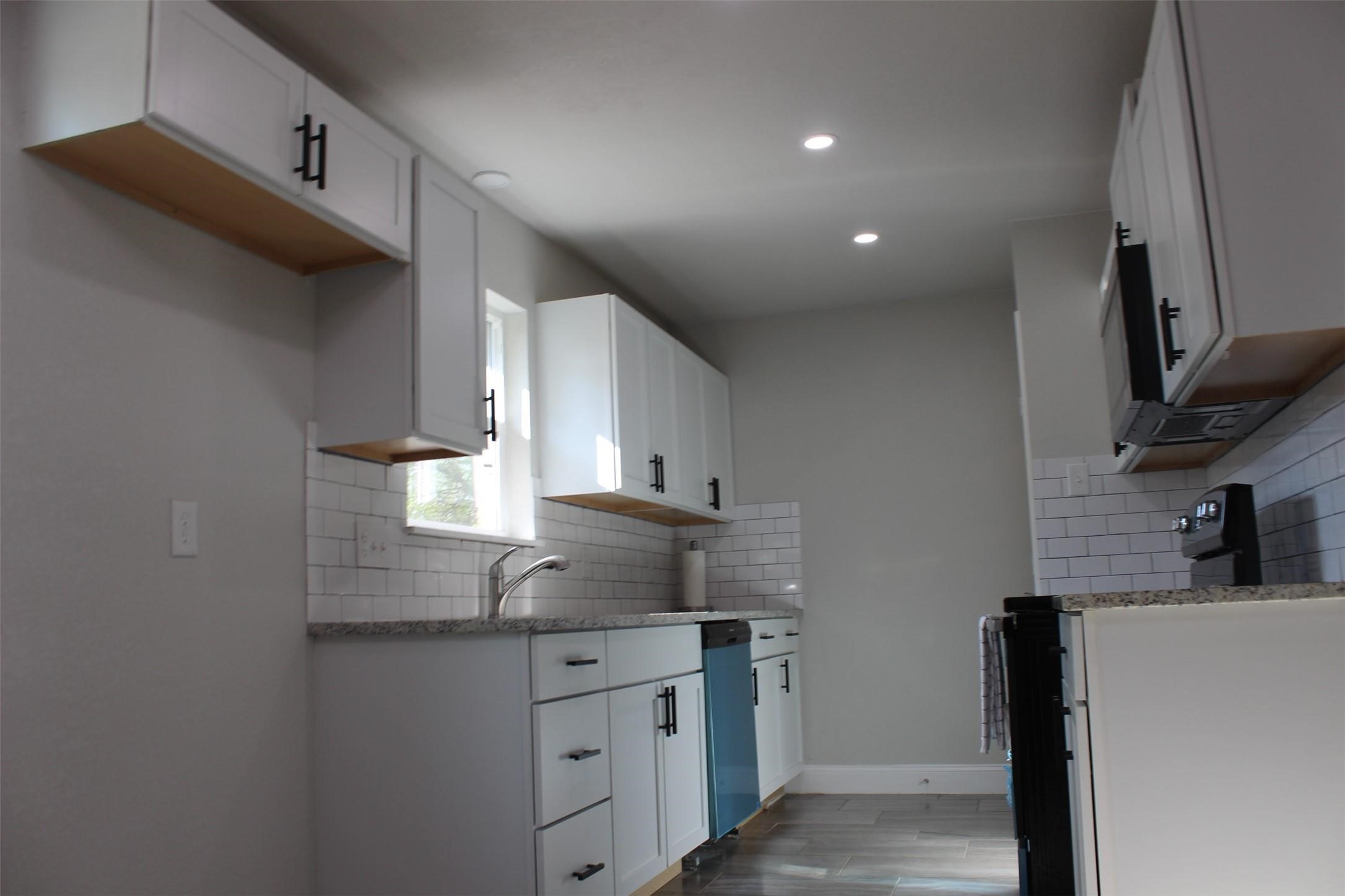 1807 W Scott Street Sherman TX 75092