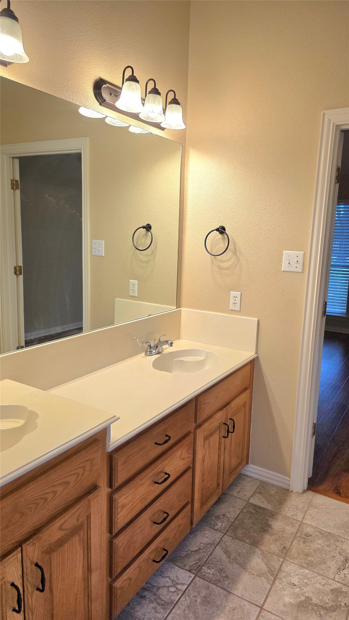 646 W Park Drive Keller TX 76248