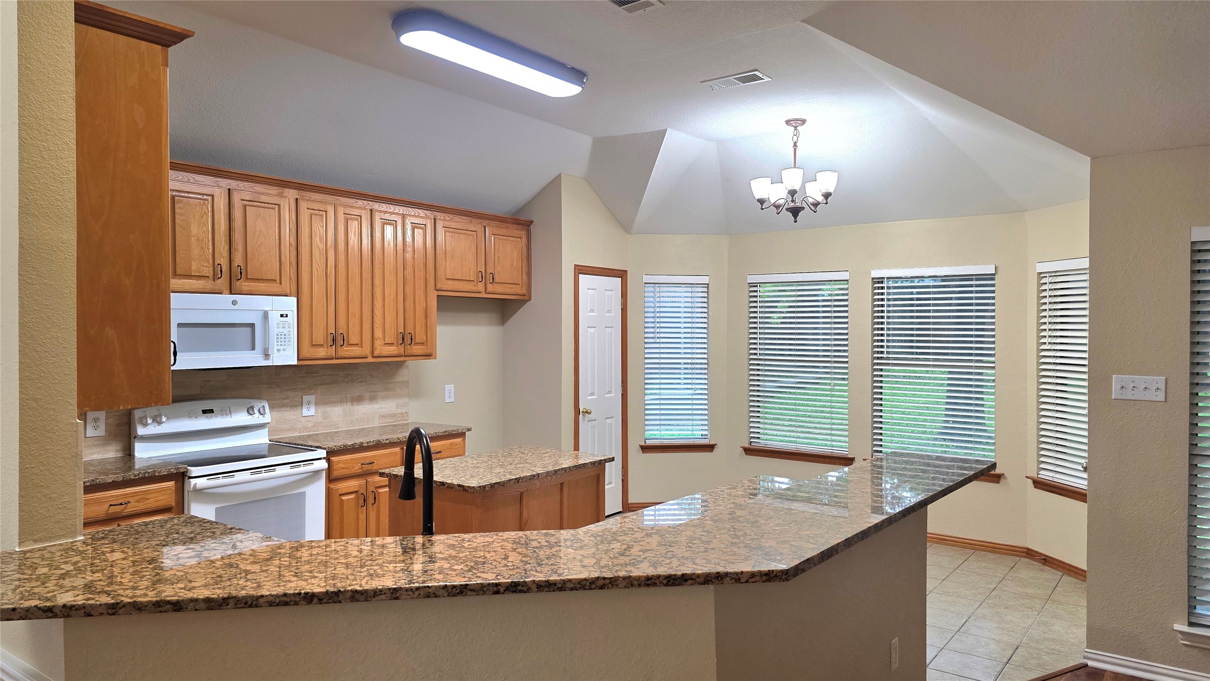 646 W Park Drive Keller TX 76248