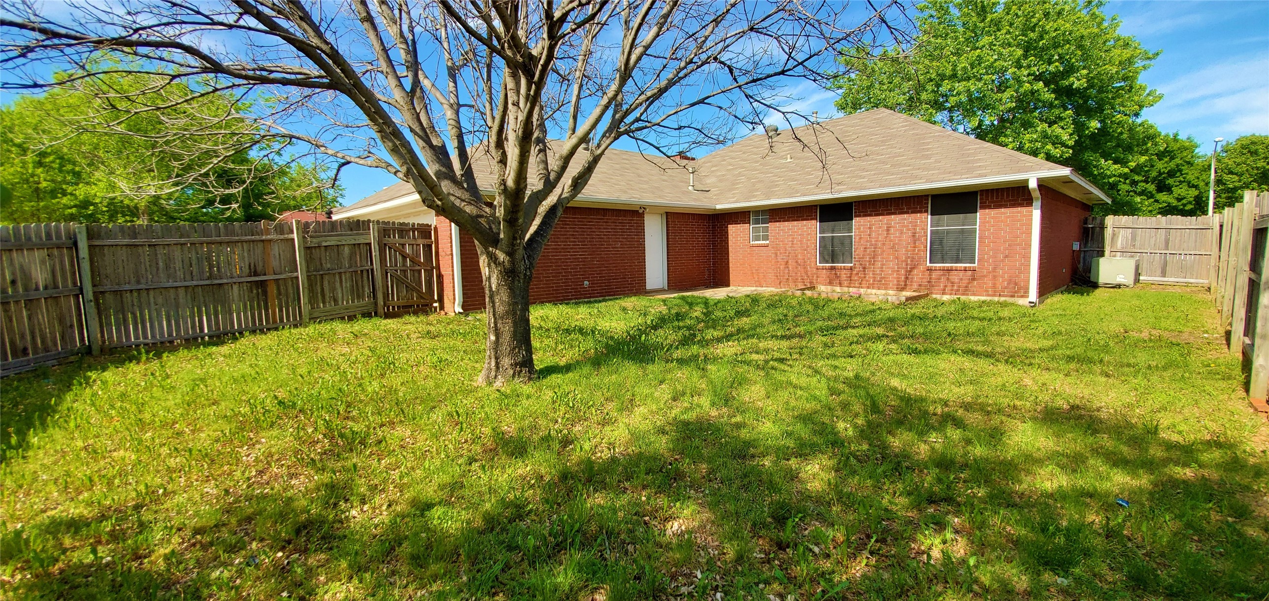 3117 N Bell Avenue Denton TX 76207