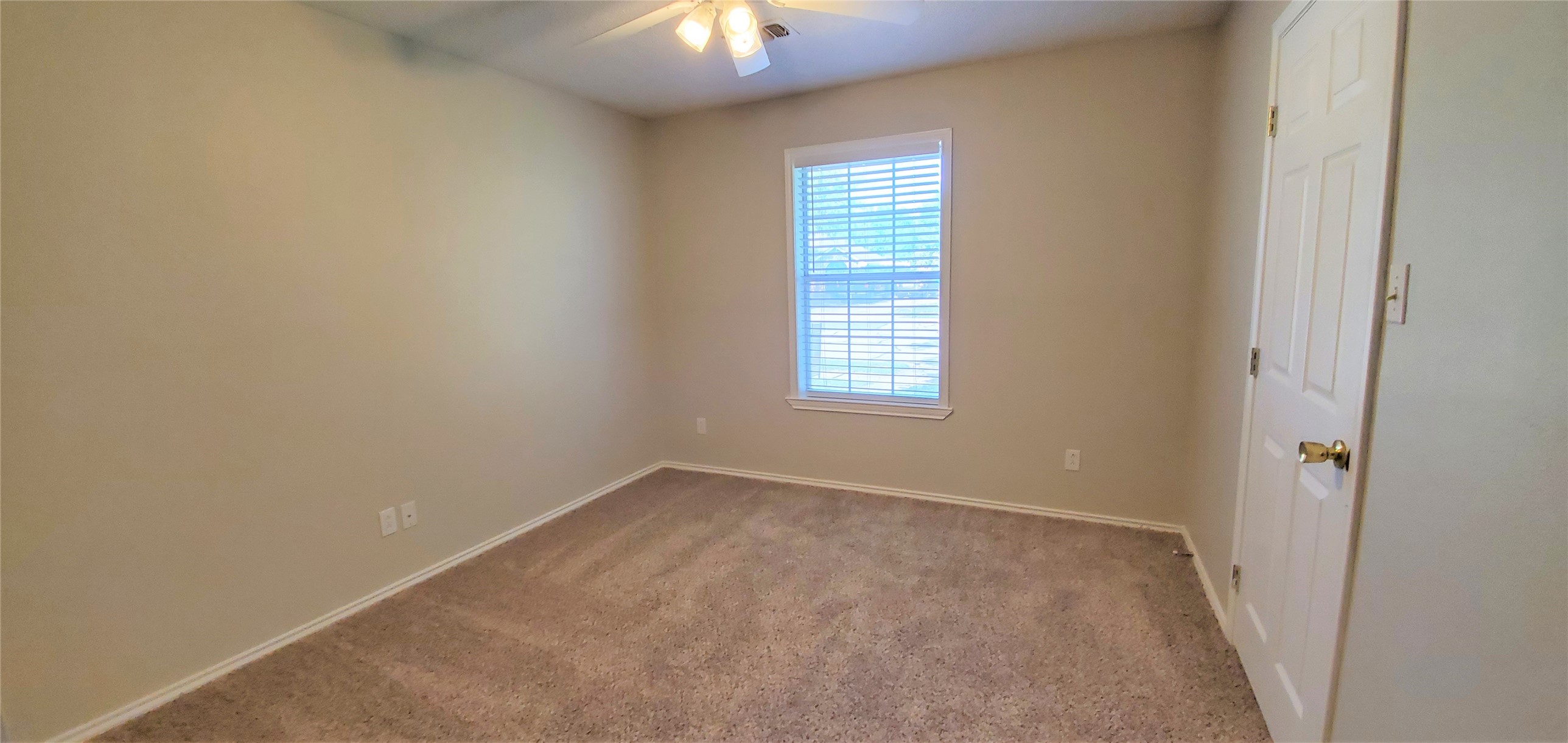 3117 N Bell Avenue Denton TX 76207