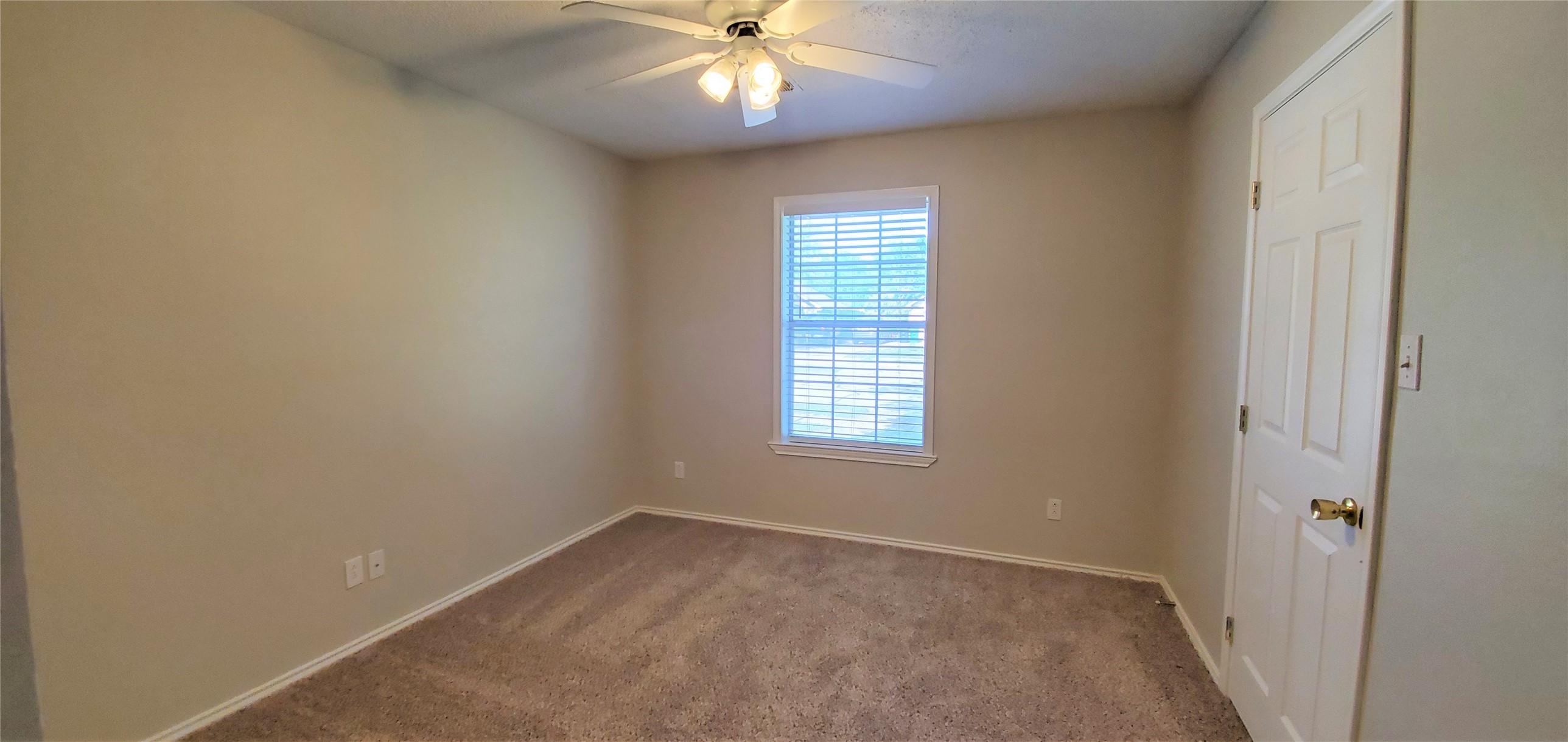 3117 N Bell Avenue Denton TX 76207