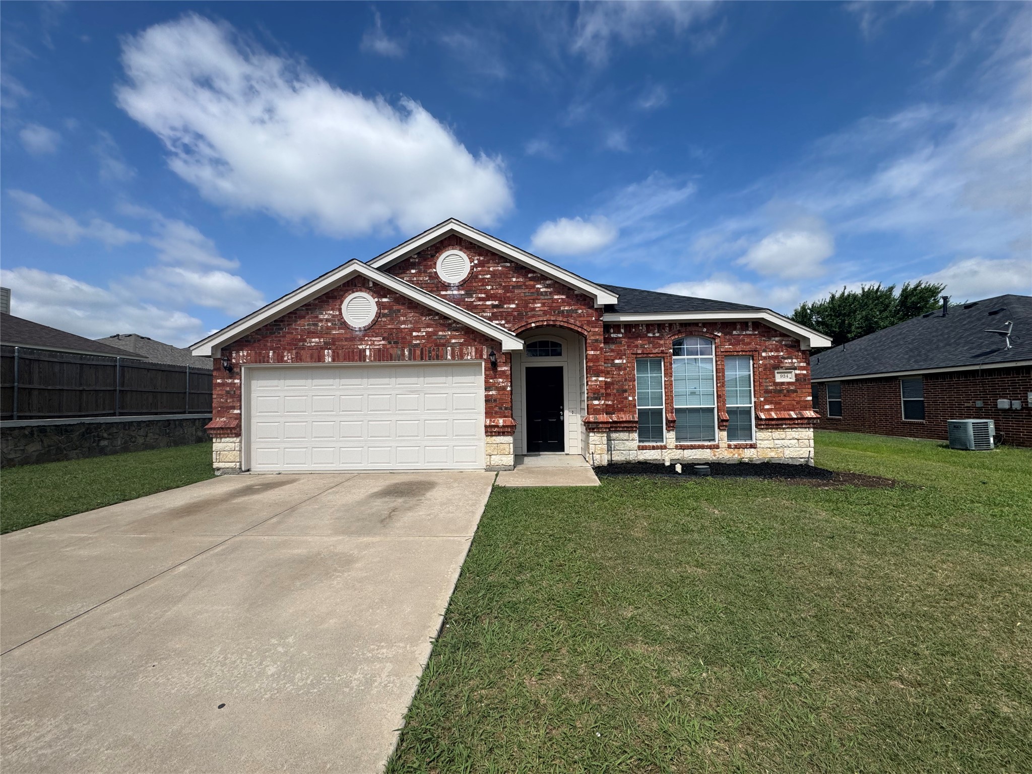 924 Marist Drive Fort Worth TX 76120
