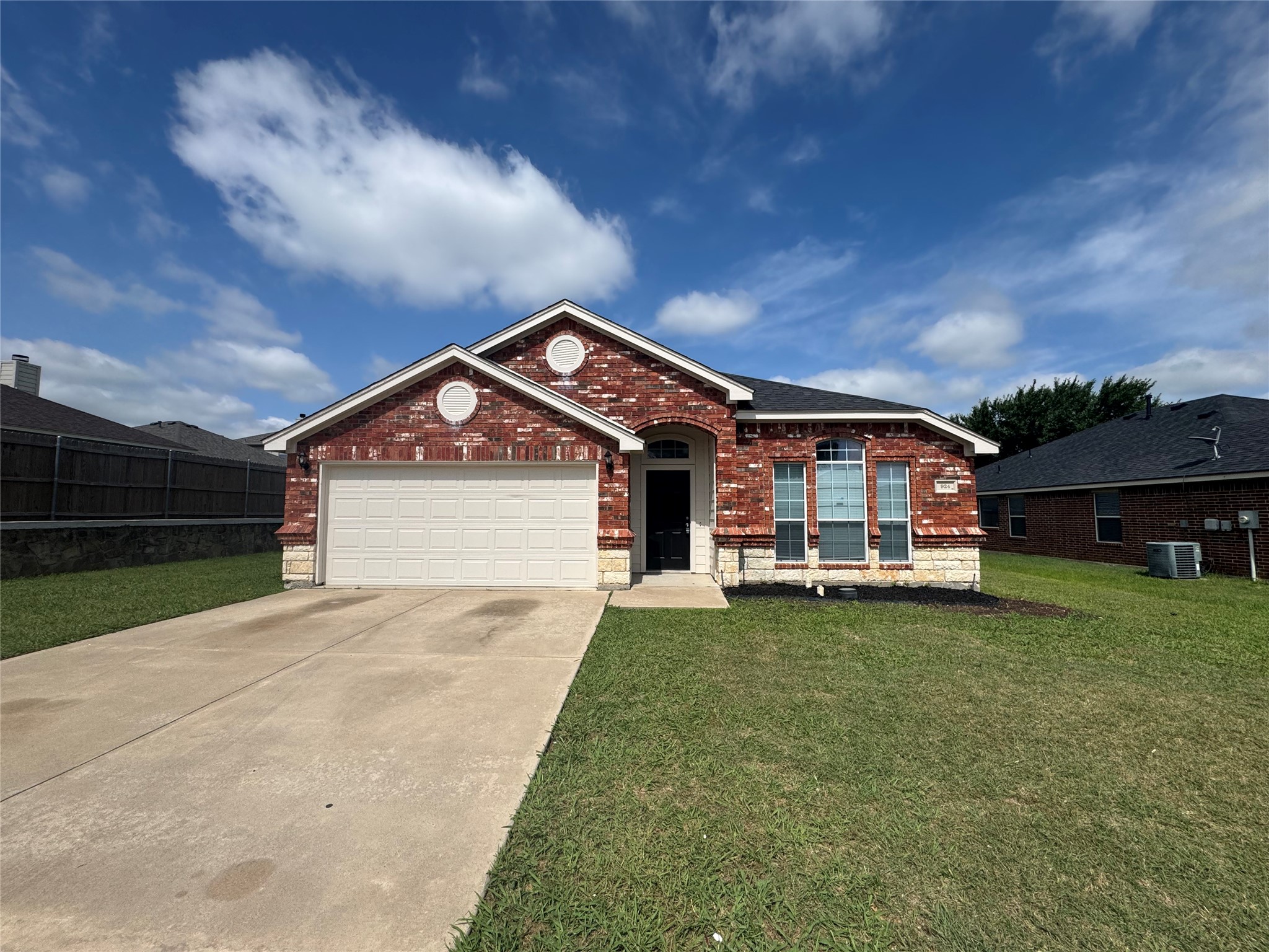 924 Marist Drive Fort Worth TX 76120