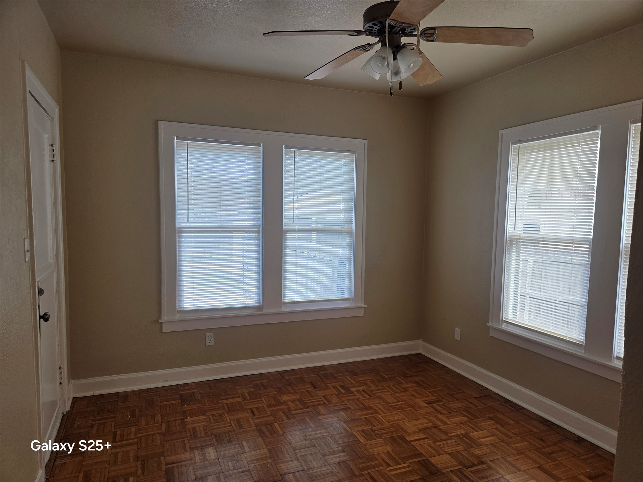 2849 W 12th Street Dallas TX 75211