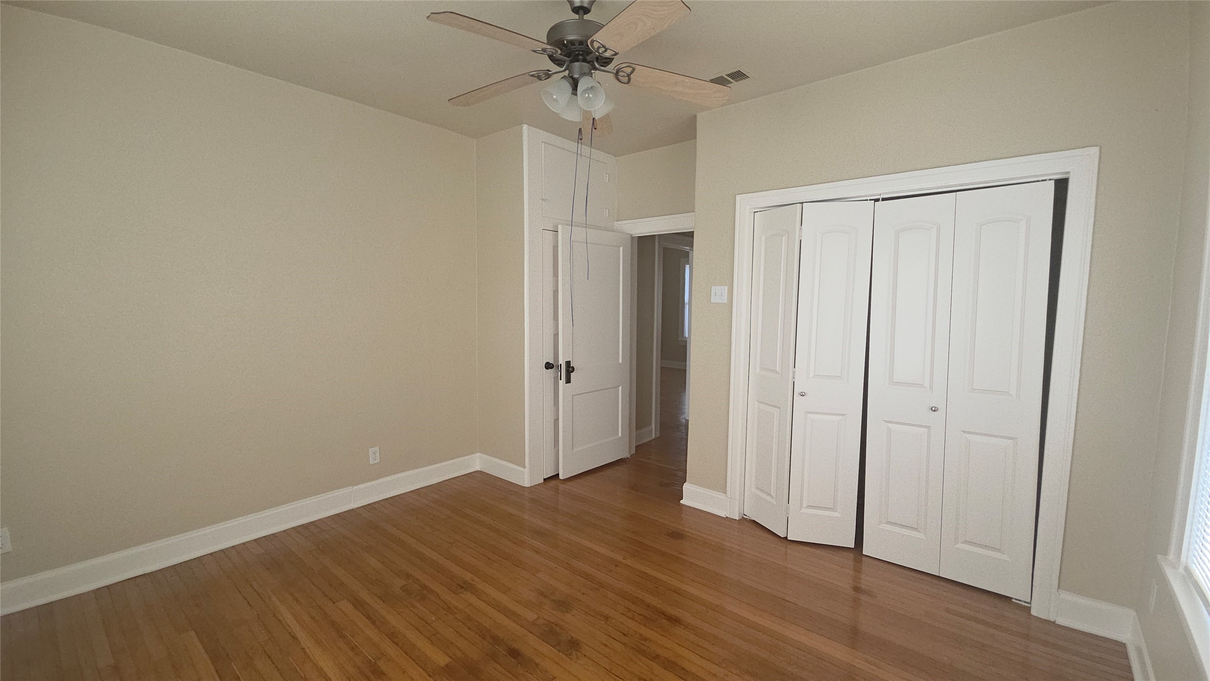 2849 W 12th Street Dallas TX 75211