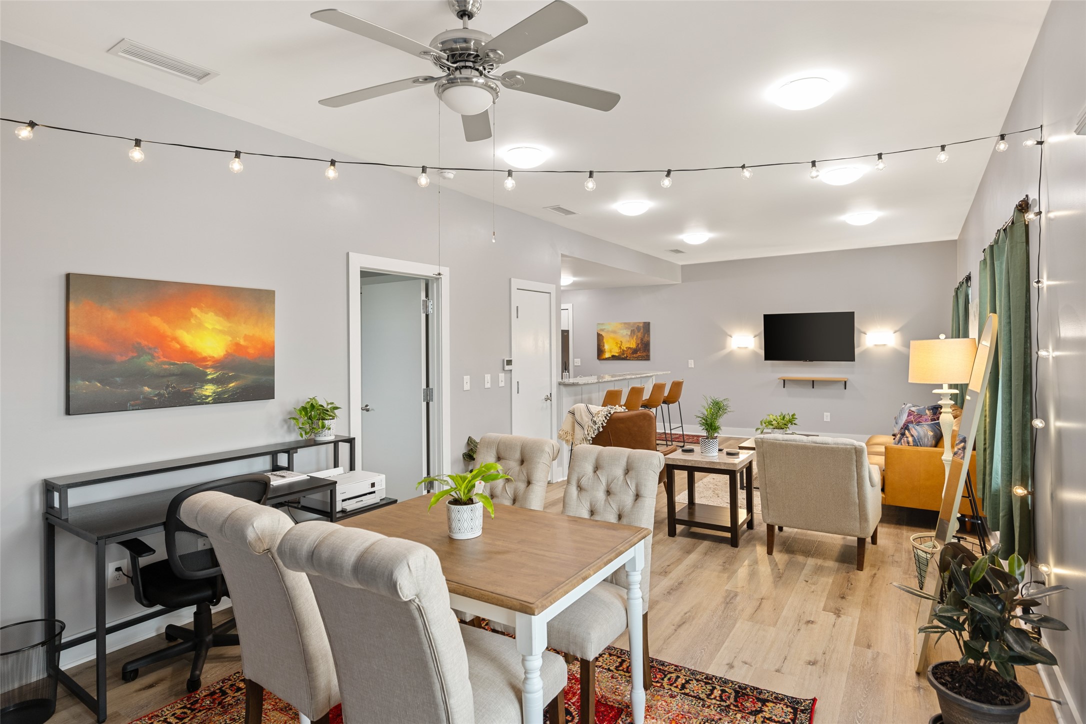 1125 S Jennings Avenue Fort Worth TX 76104