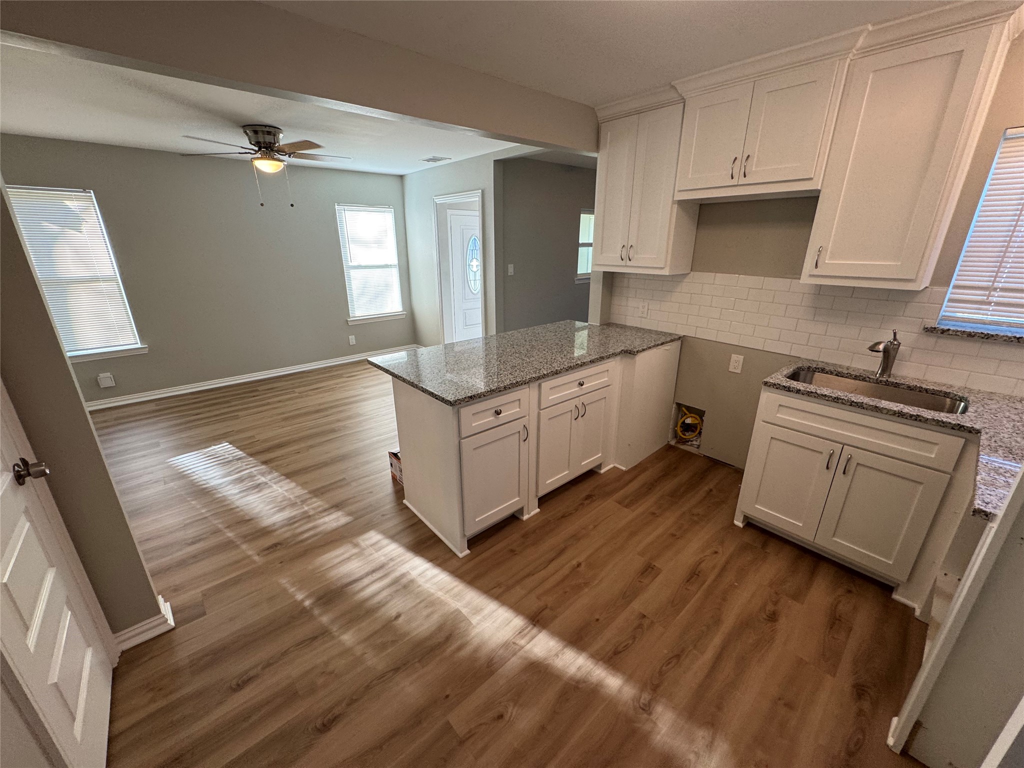 2529 Morgan Drive Dallas TX 75241
