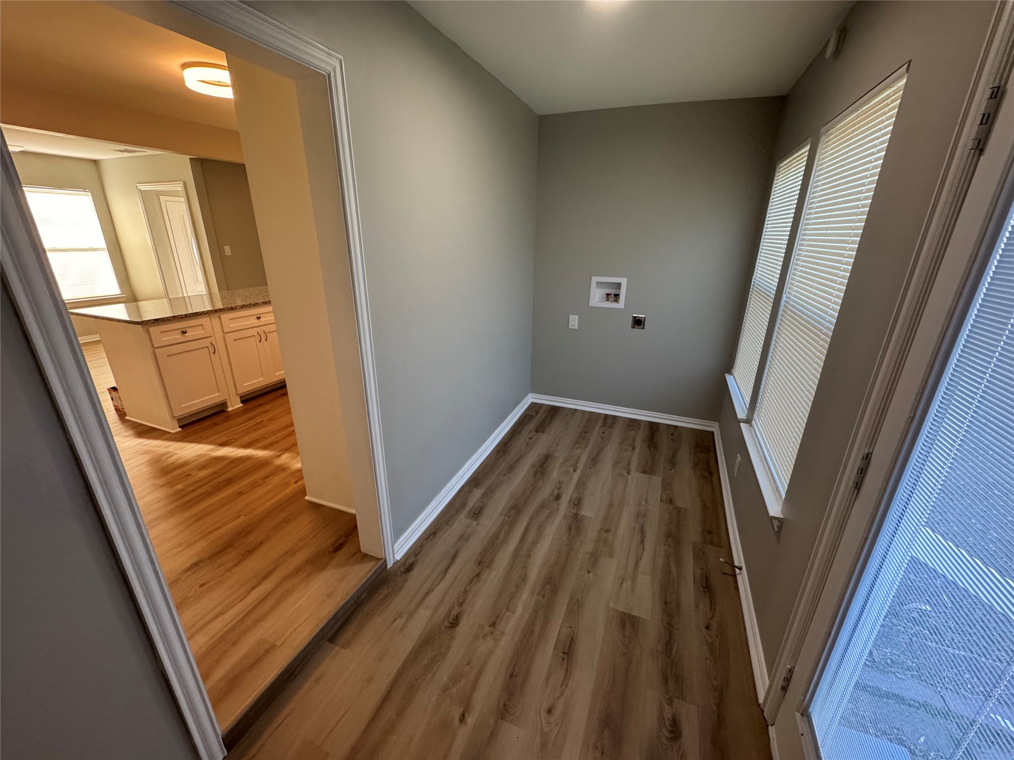 2529 Morgan Drive Dallas TX 75241